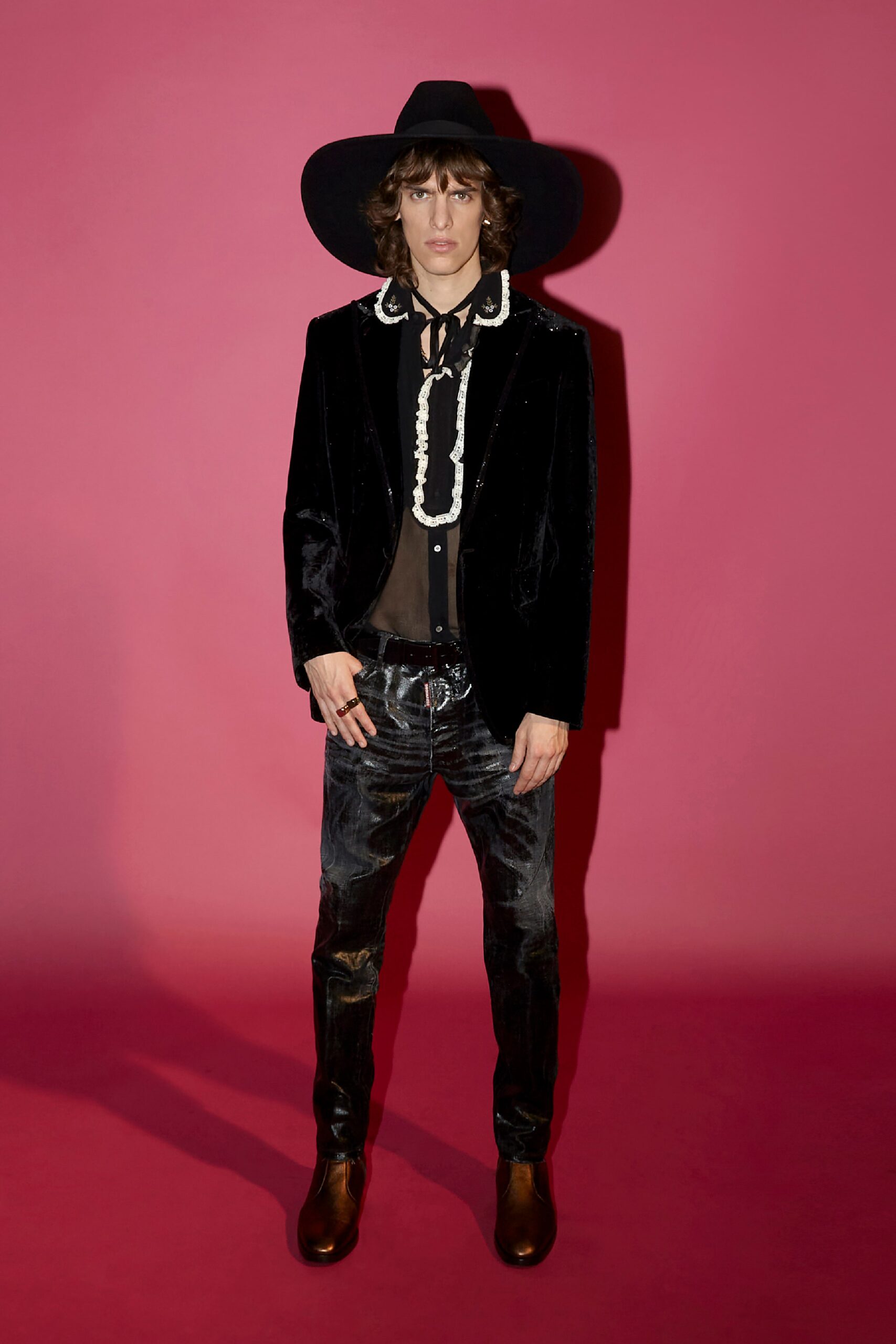 Dsquared2 F/W 23 Look 24