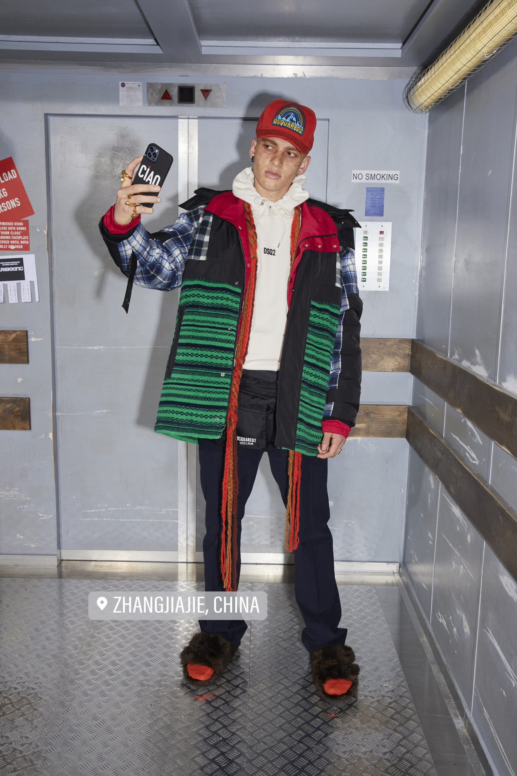 Dsquared2 F/W 22 Look 27