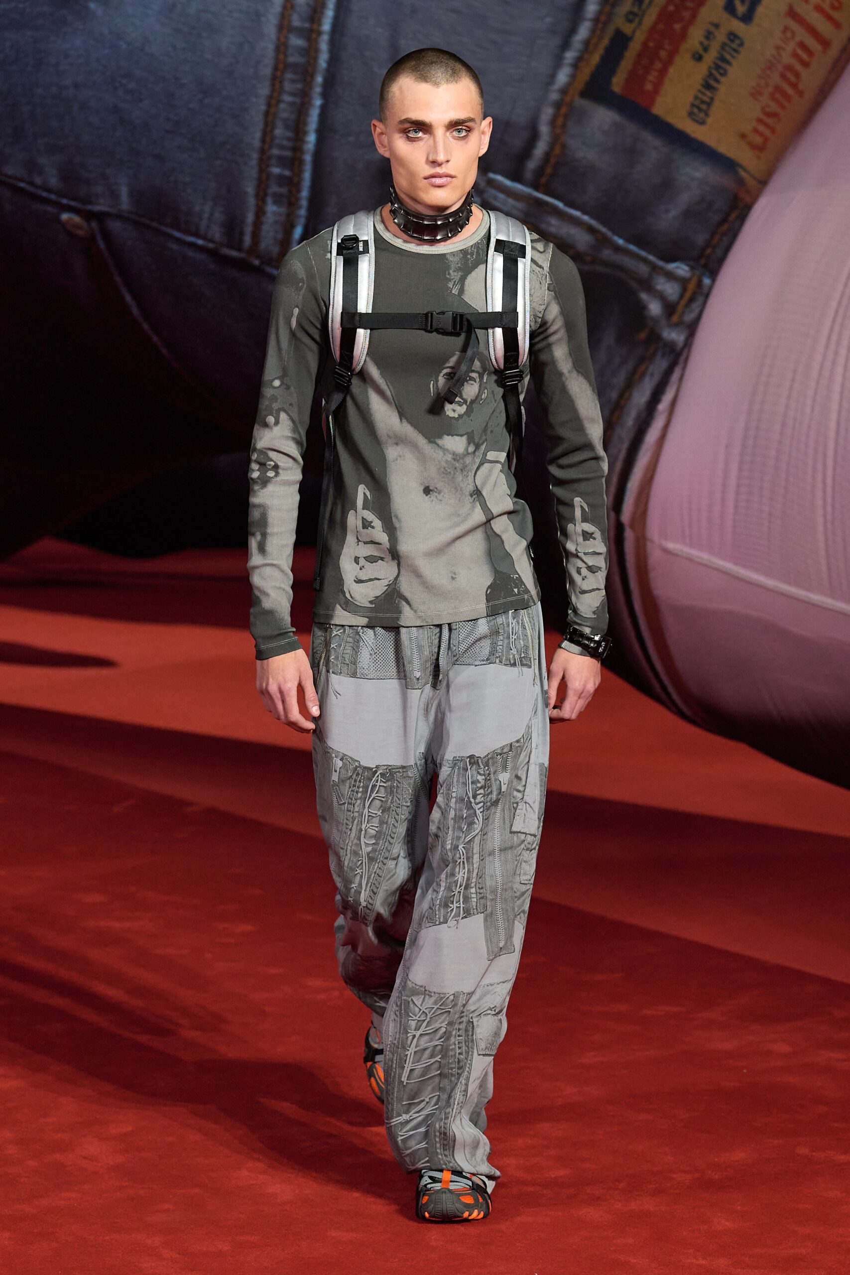 Diesel F/W 22 Look 27