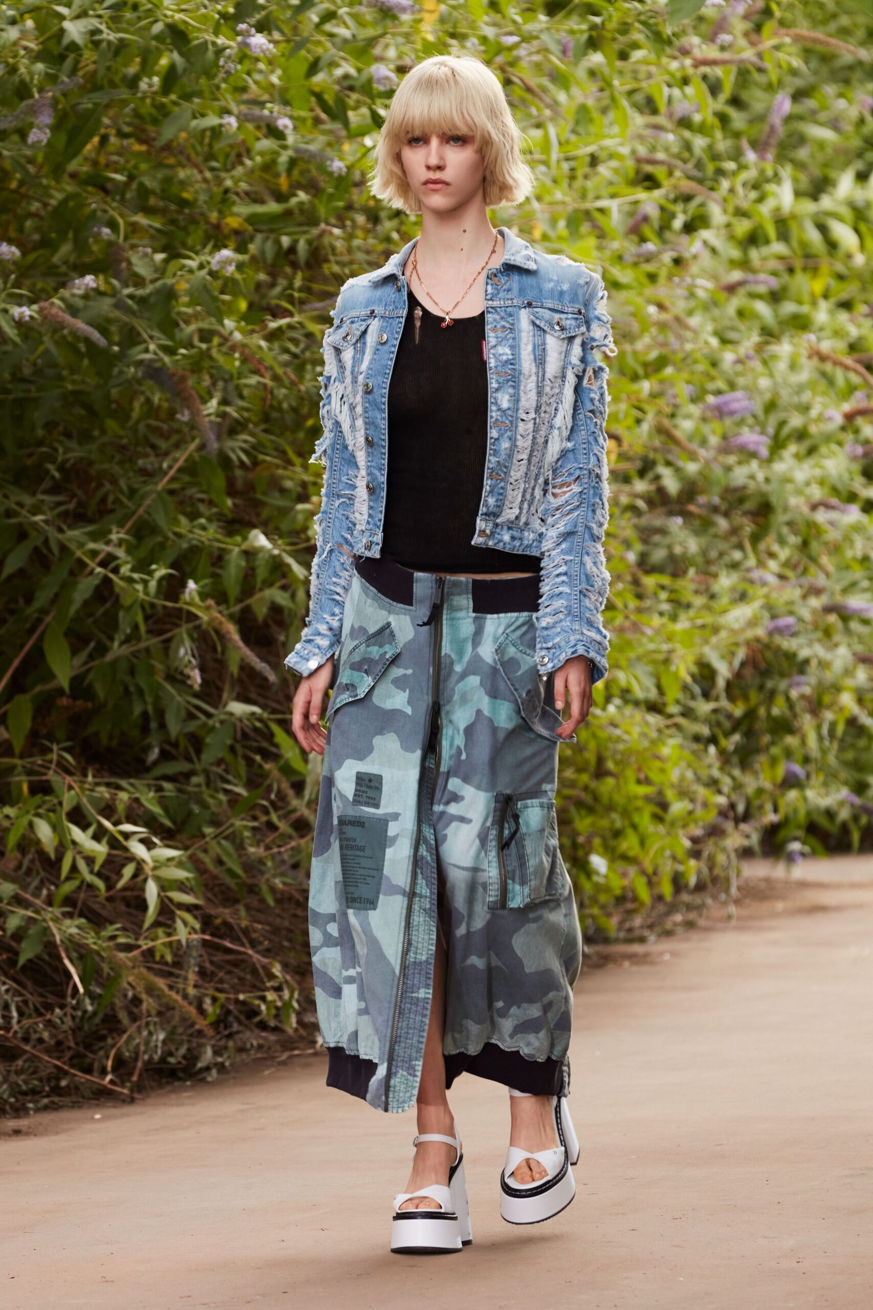 Dsquared2 S/S 22 Look 28