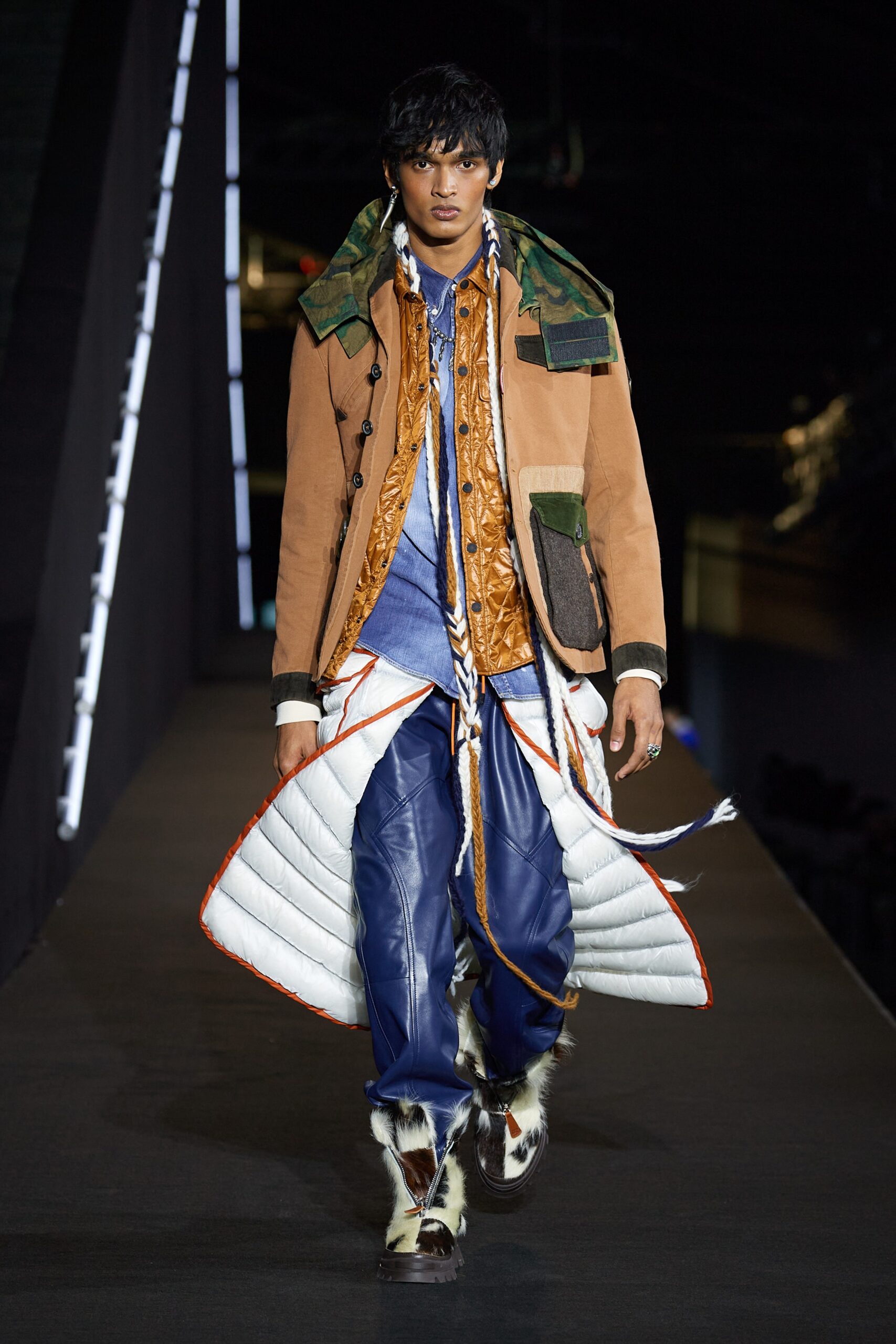 Dsquared2 F/W 22 Menswear Look 28