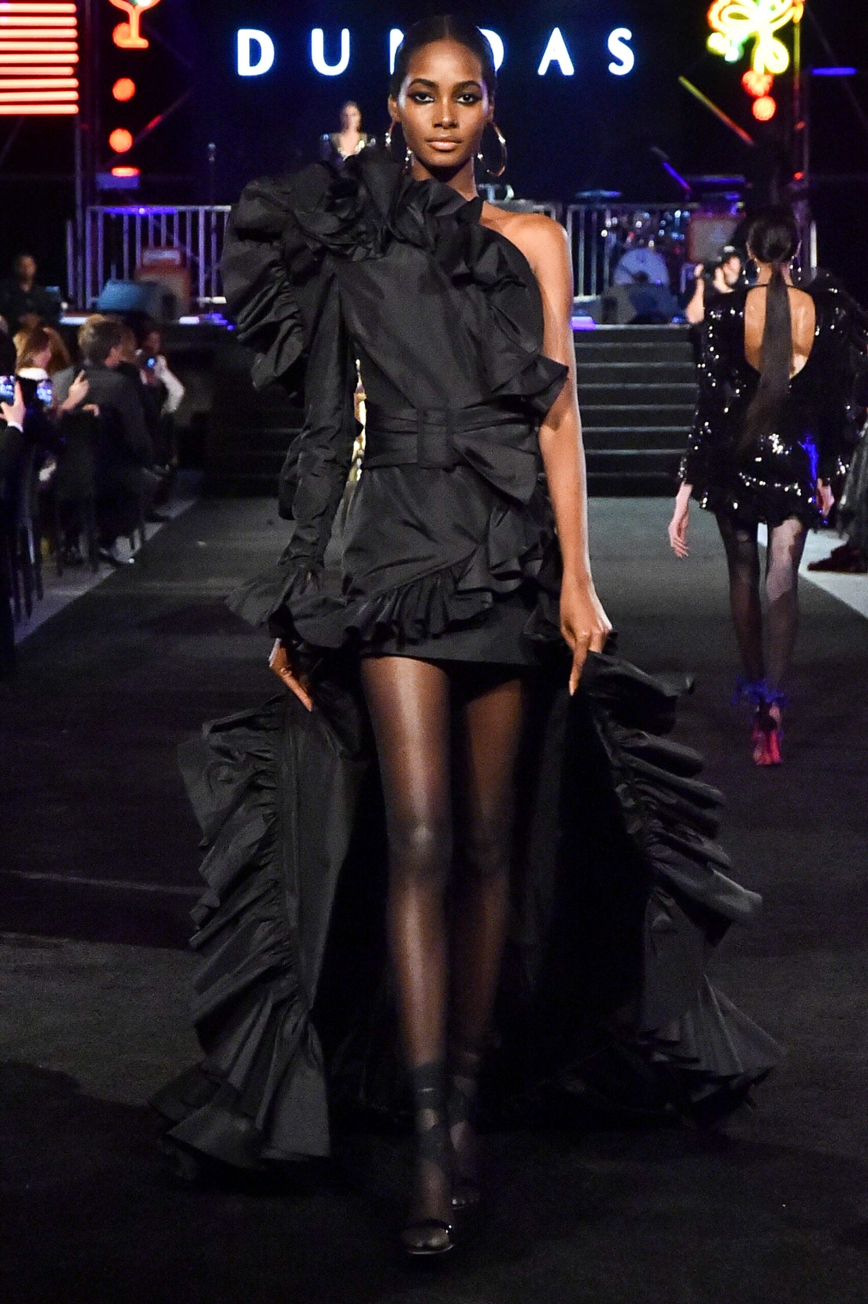 Dundas S/S 19 Couture Look 28