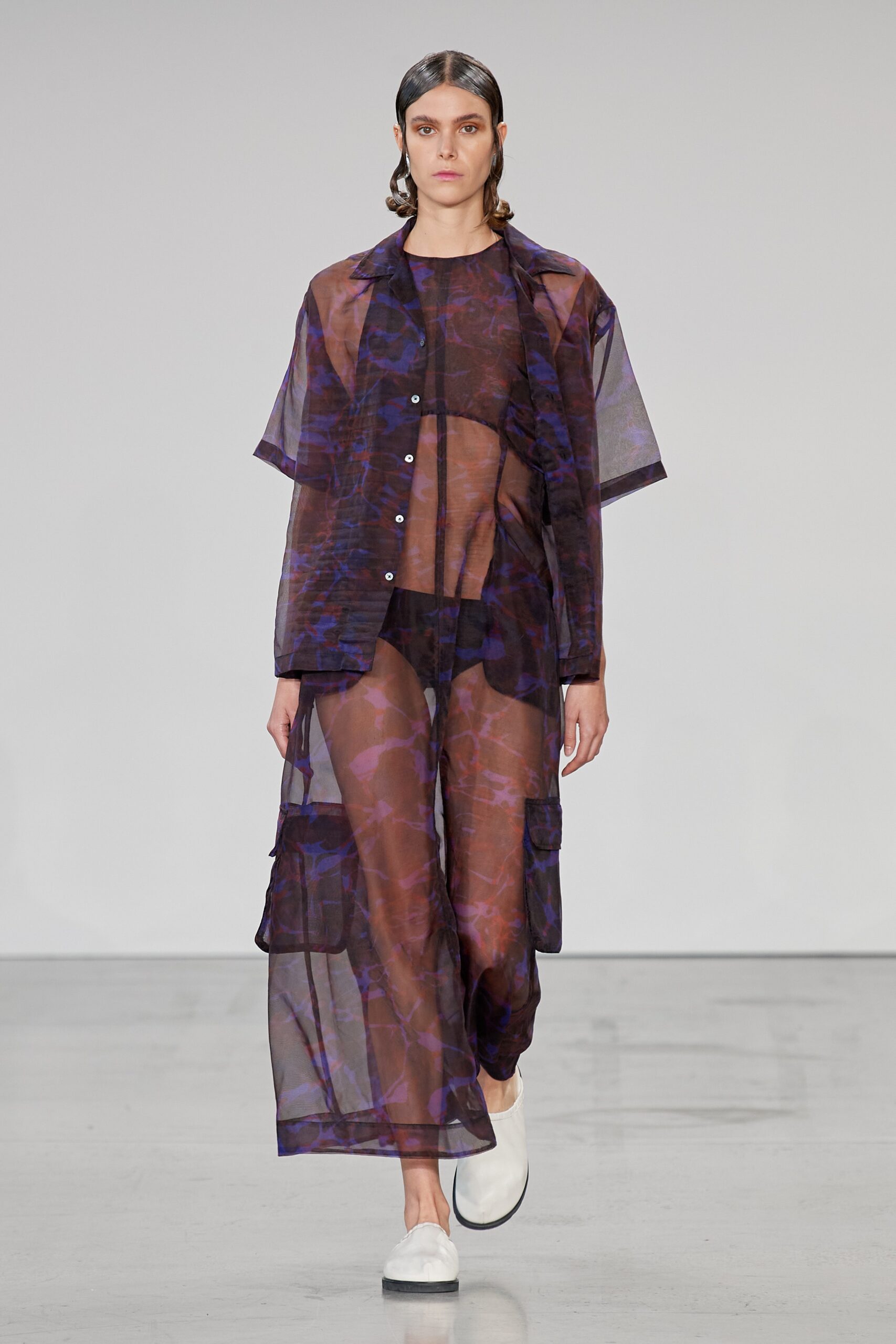 Deveaux S/S 23 Look 28