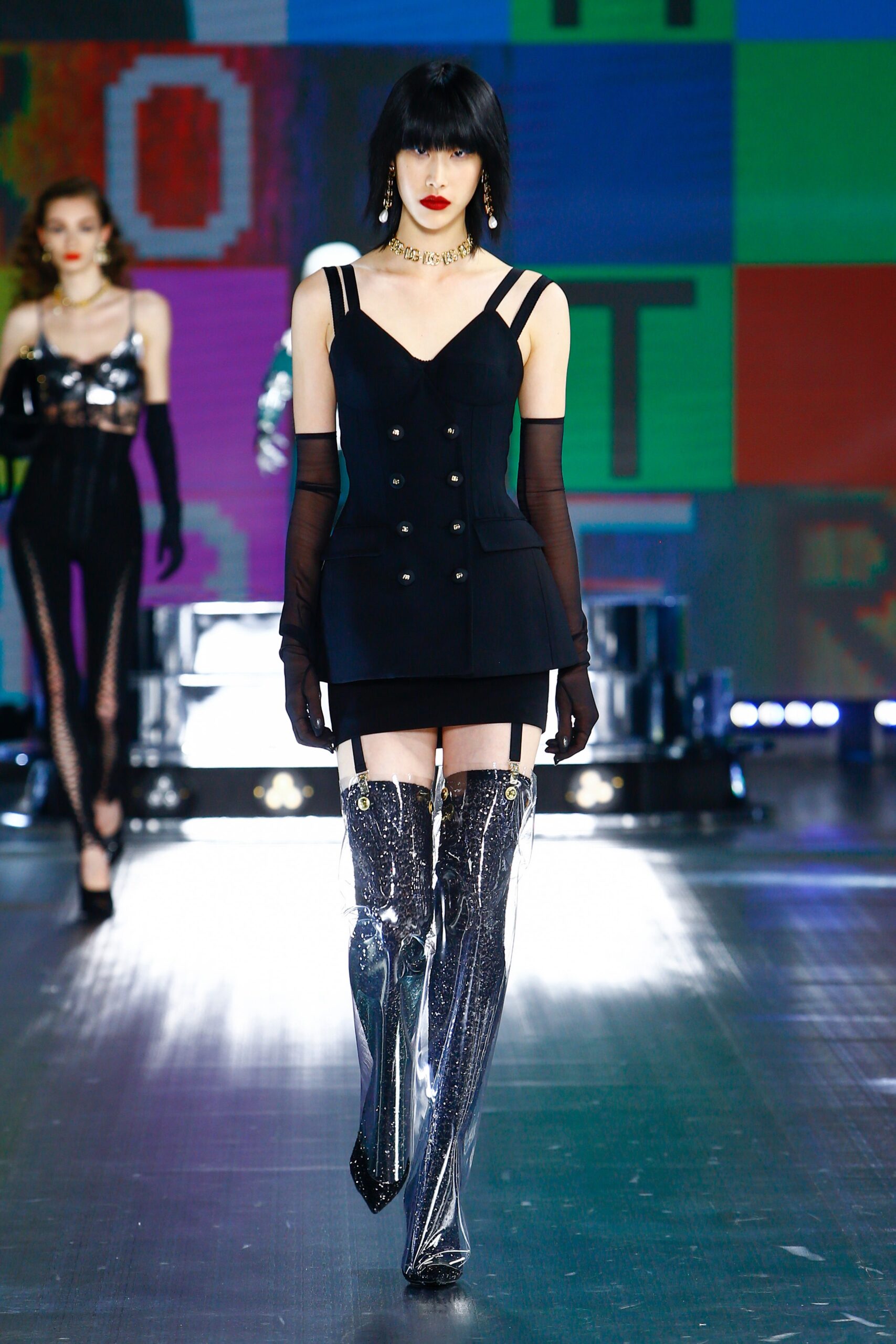 Dolce & Gabbana F/W 21 Look 27