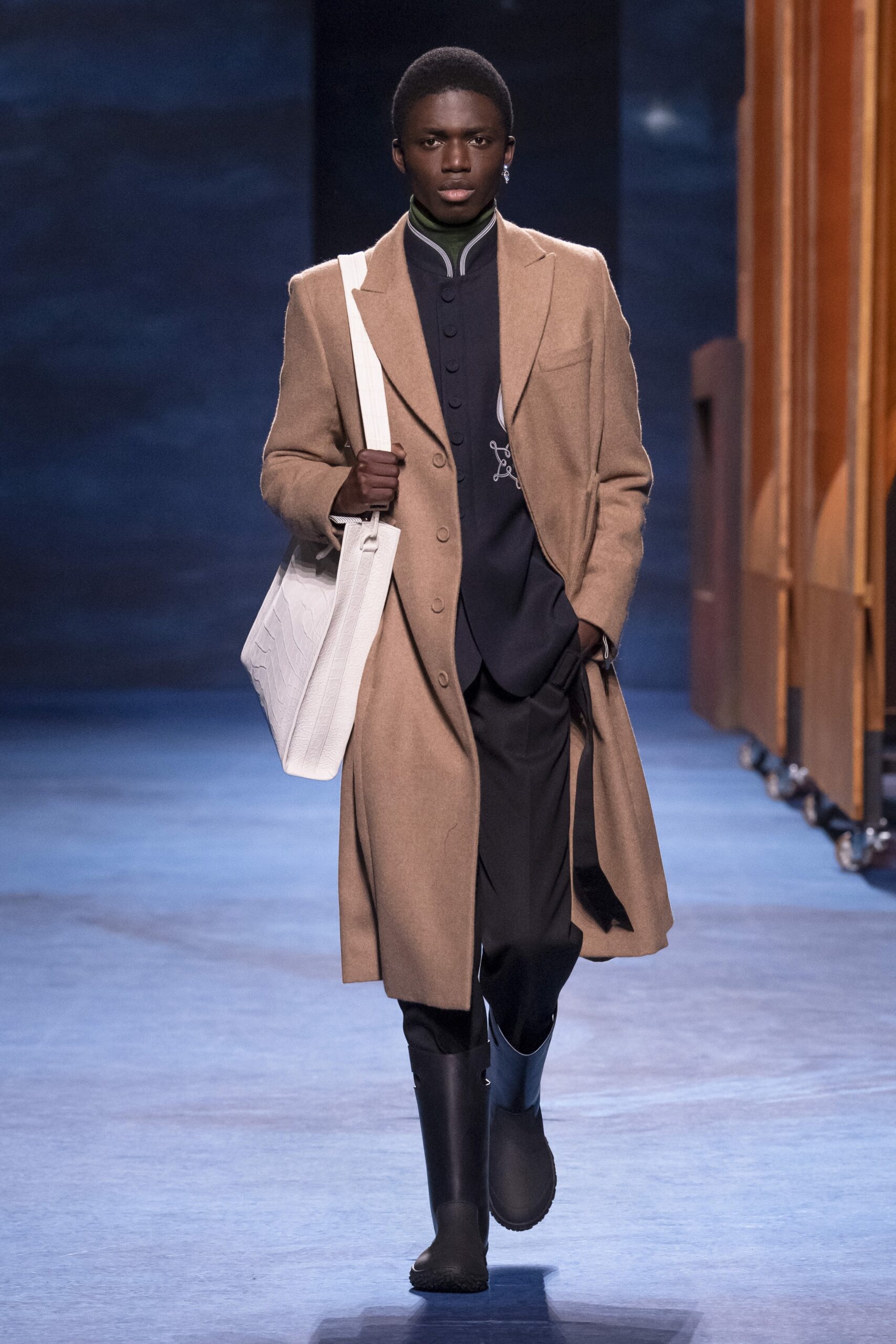 Dior Men F/W 21 Menswear Look 29