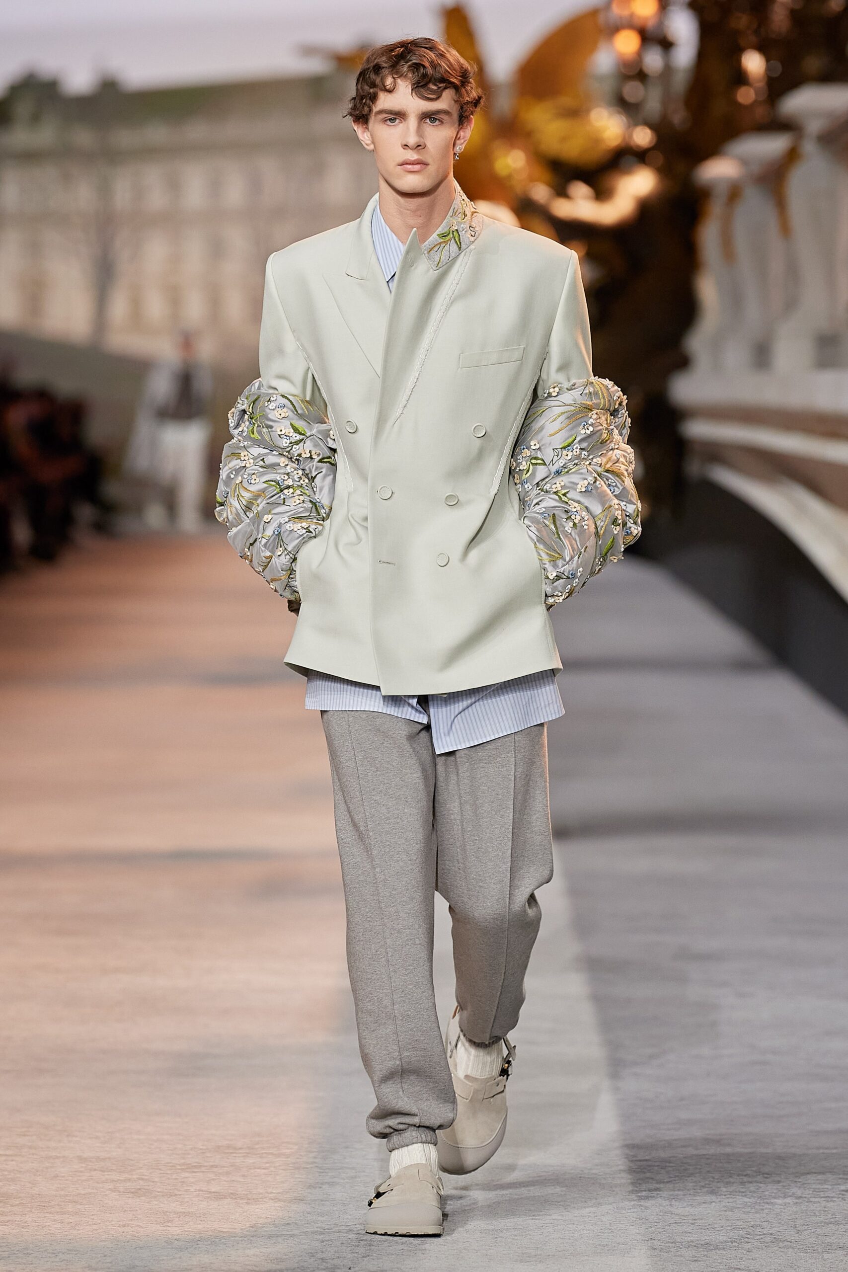 Dior Men F/W 22 Menswear Look 29