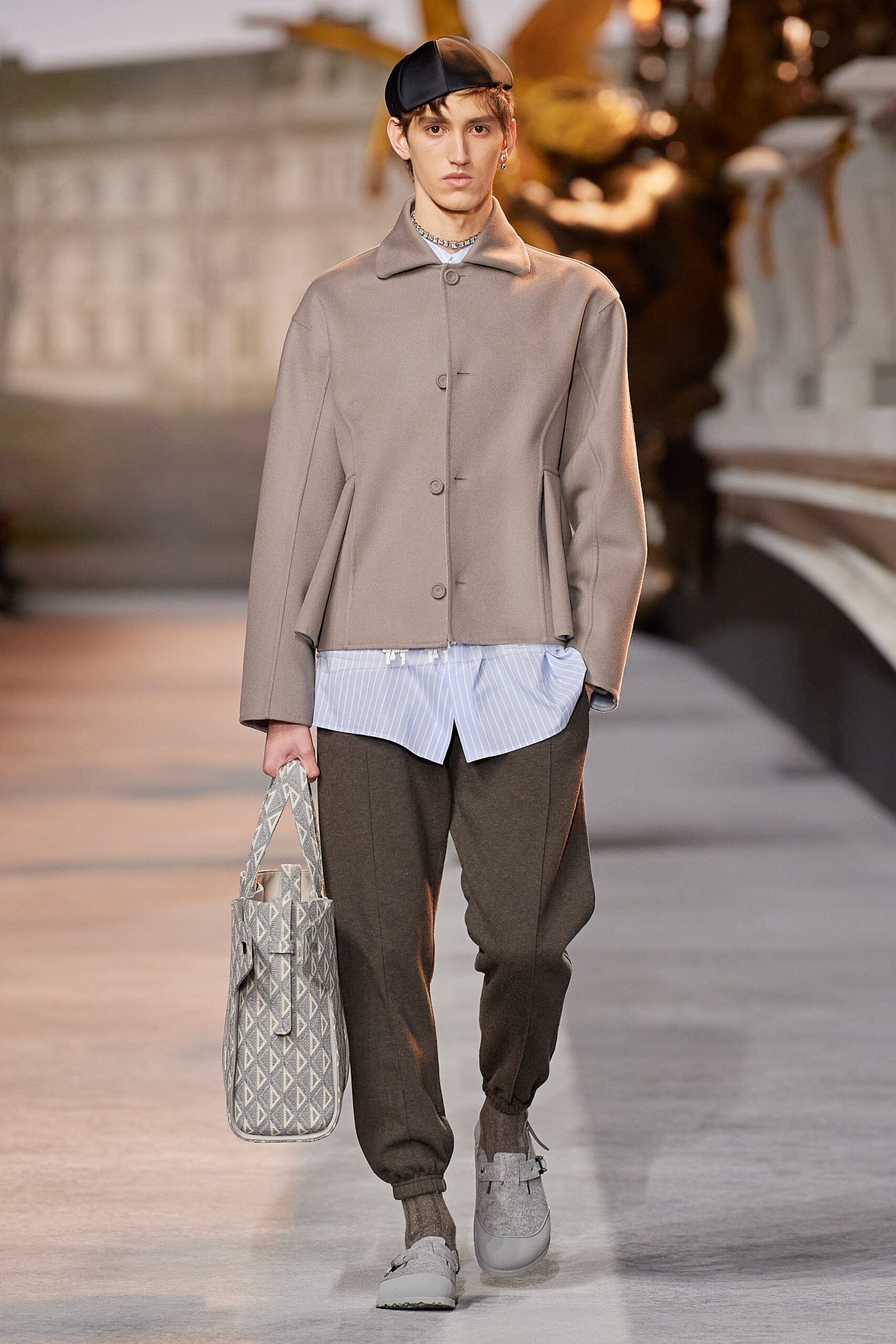 Dior Men F/W 22 Menswear Look 31