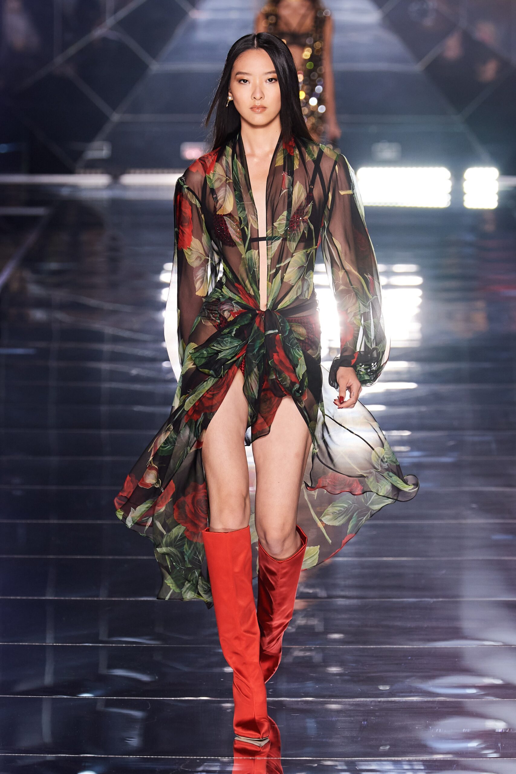 Dolce & Gabbana S/S 22 Look 31