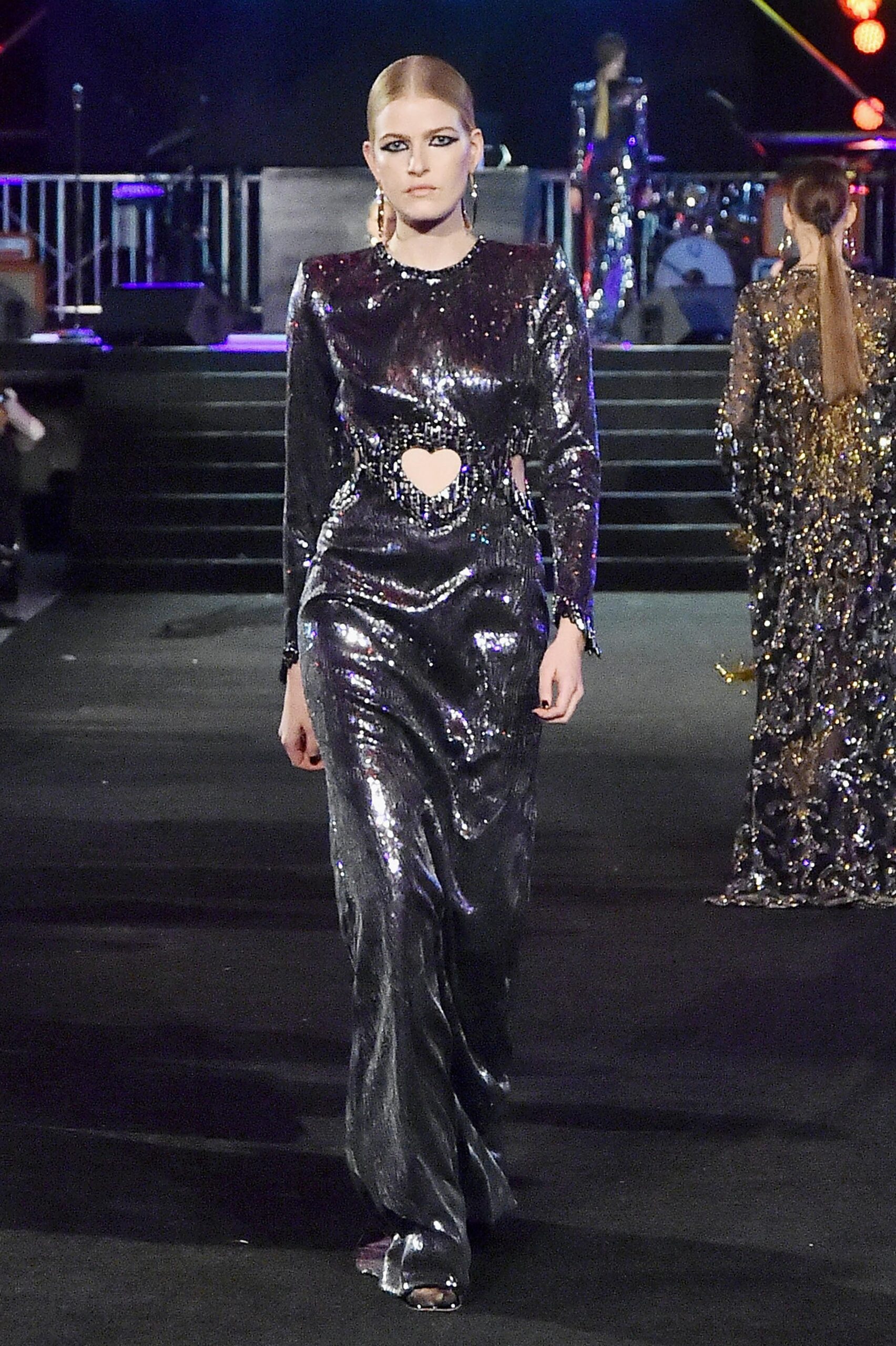 Dundas S/S 19 Couture Look 32