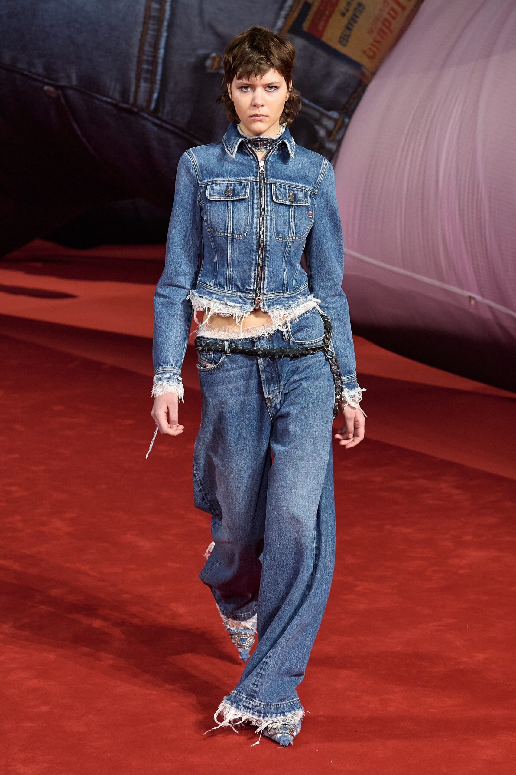 Diesel F/W 22 Look 32