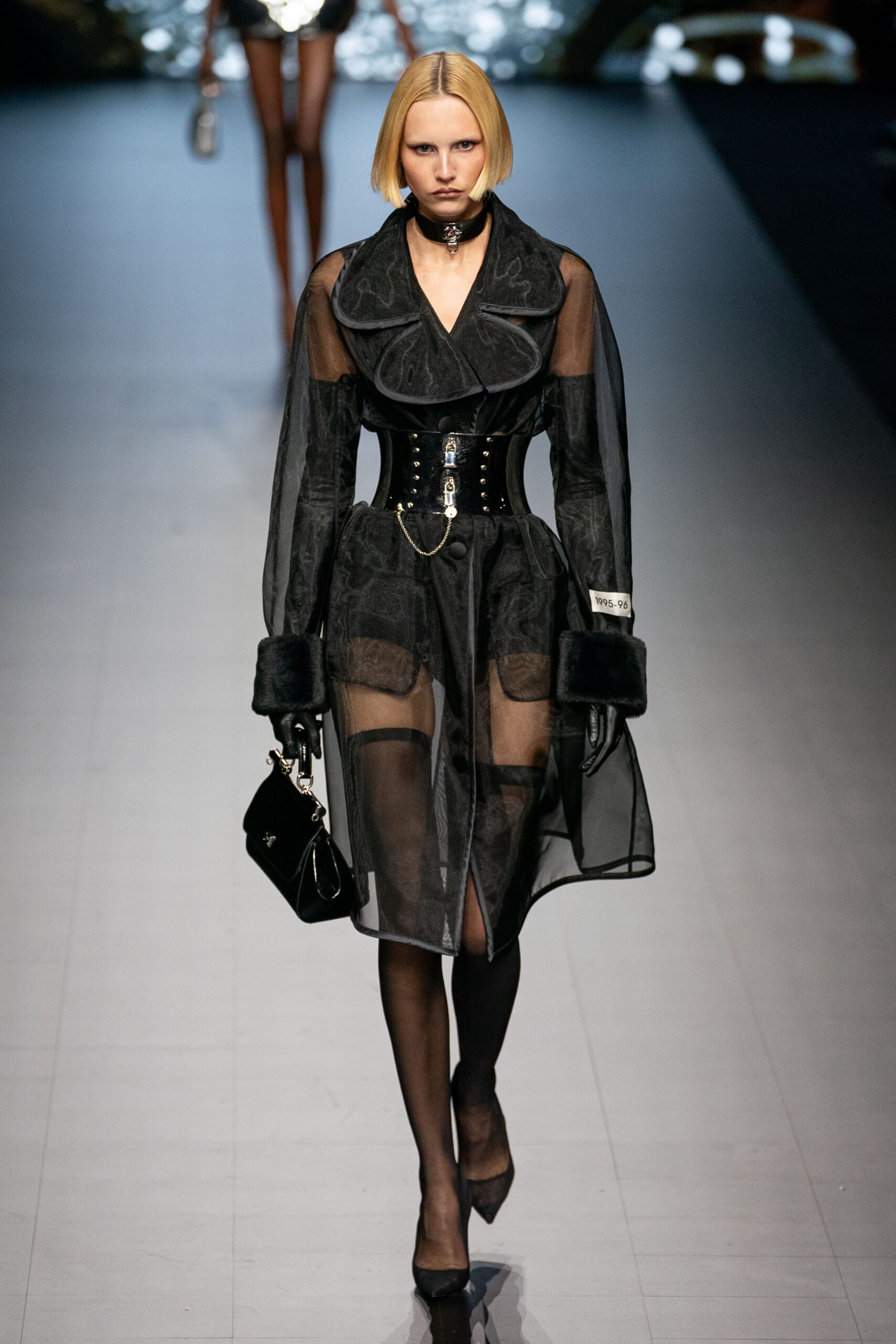 Dolce & Gabbana S/S 23 Look 32