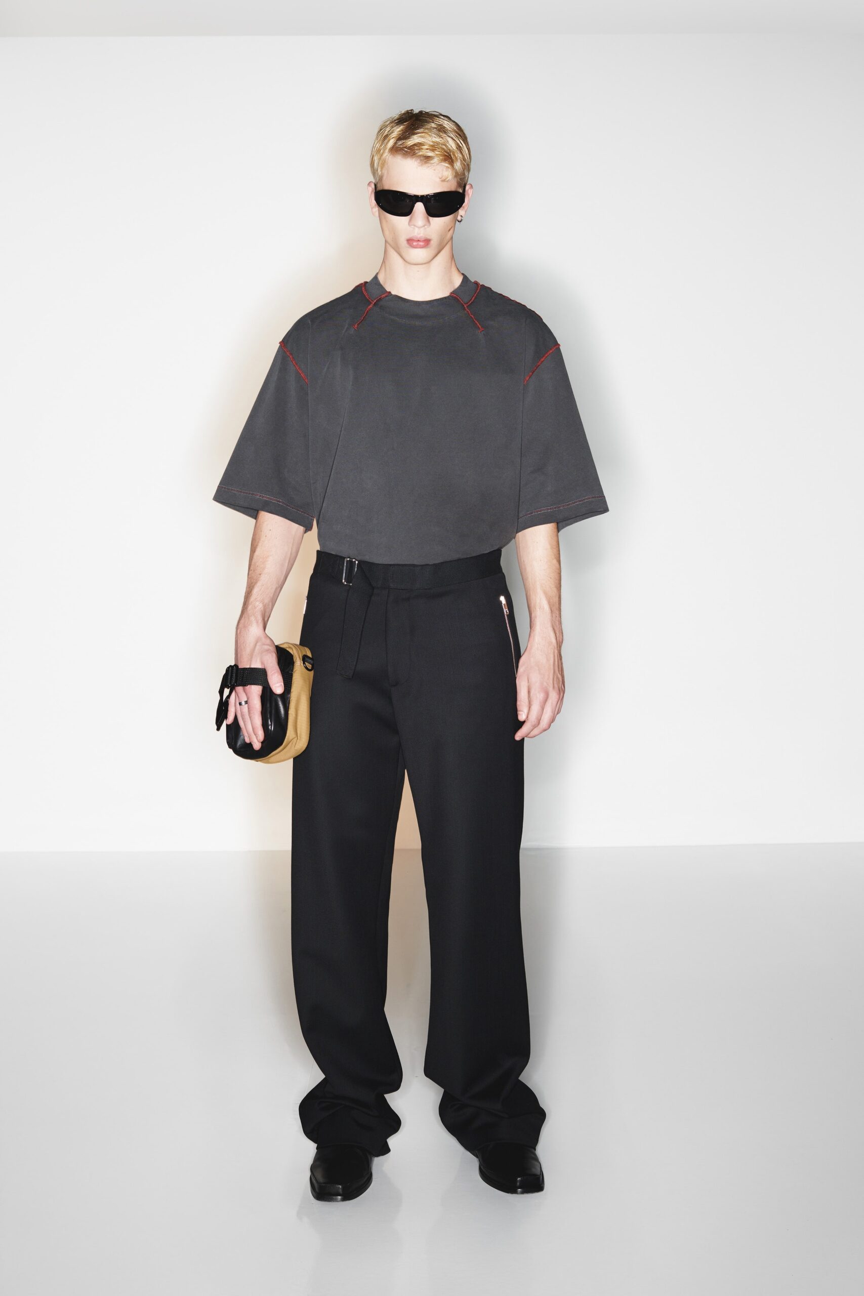 Diesel F/W 22 Look 33