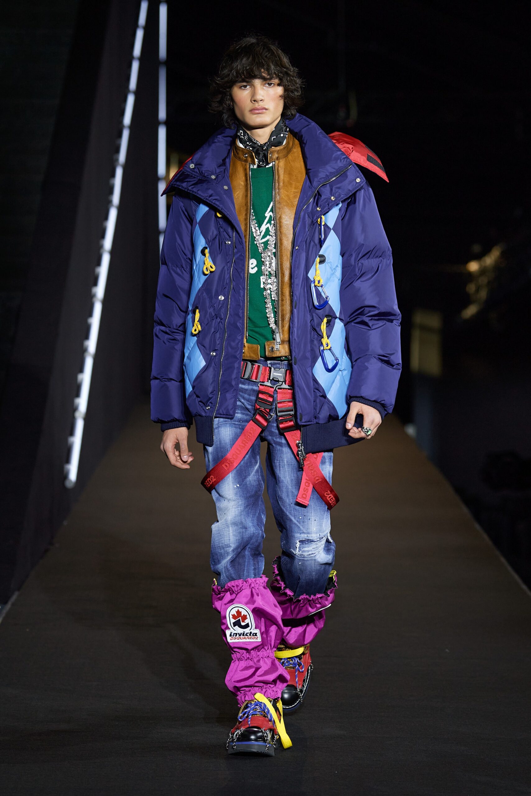 Dsquared2 F/W 22 Menswear Look 33