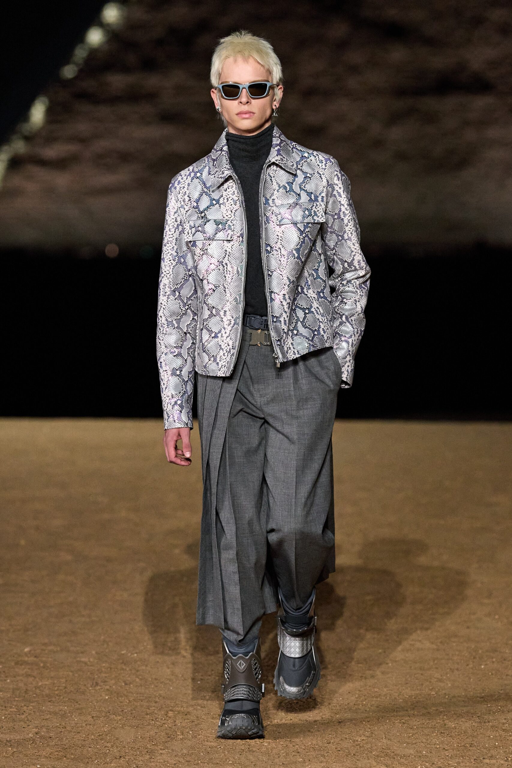 Dior Men F/W 23 Look 33