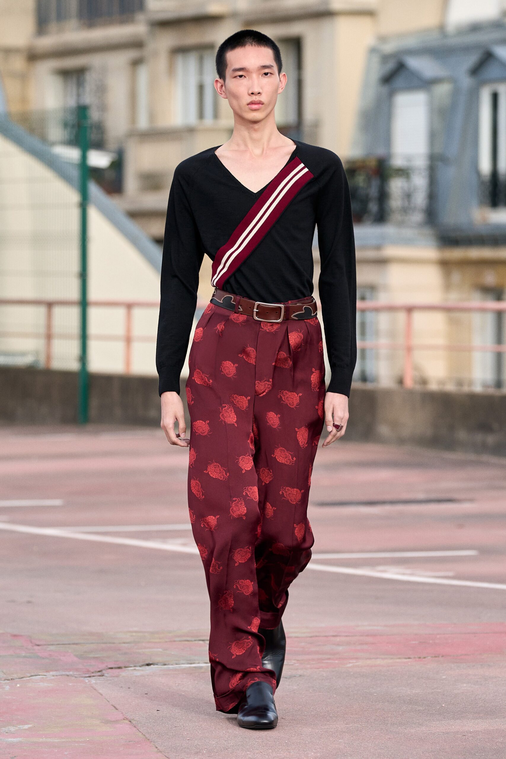 Dries Van Noten S/S 23 Menswear Look 33