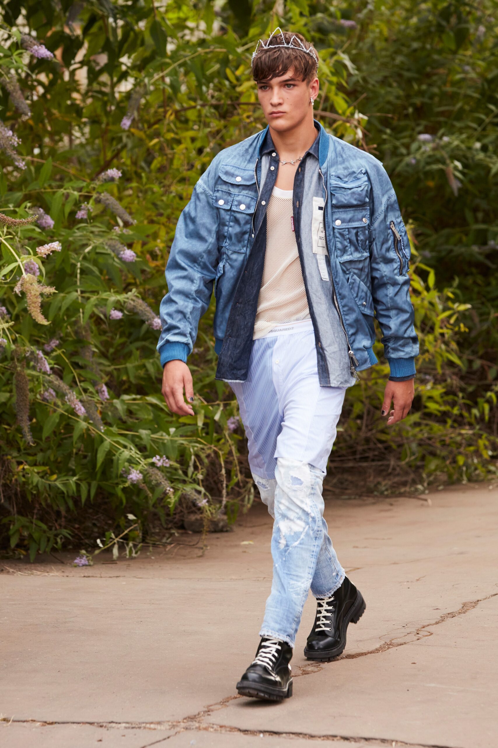 Dsquared2 S/S 22 Menswear Look 34