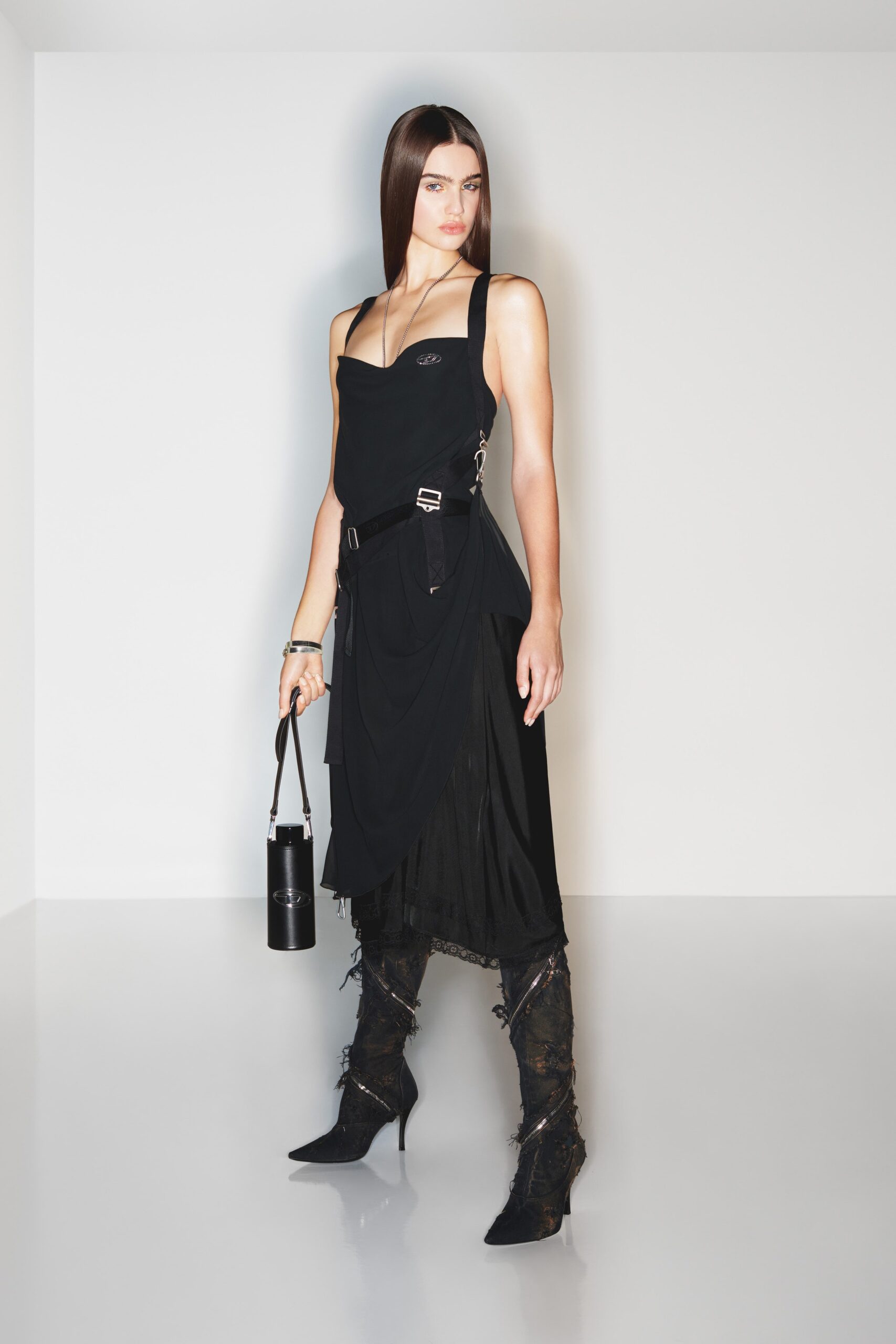 Diesel F/W 22 Look 34