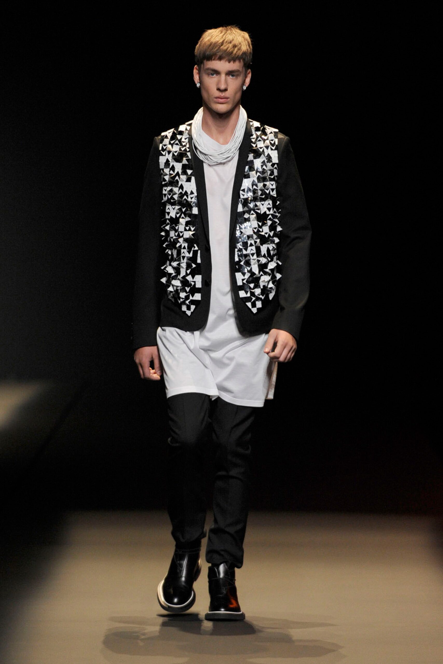 Dior Men F/W 09 Menswear Look 30