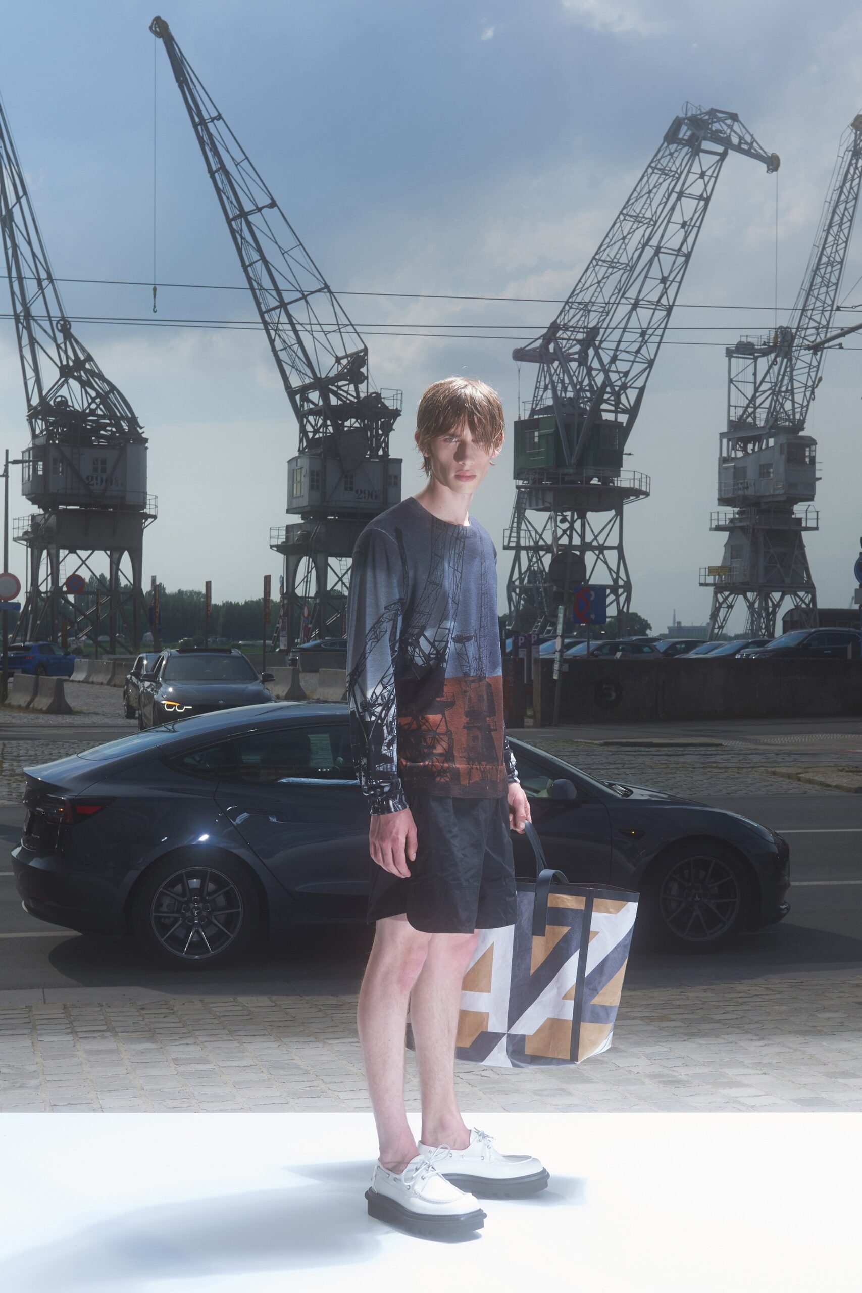 Dries Van Noten S/S 22 Menswear Look 33