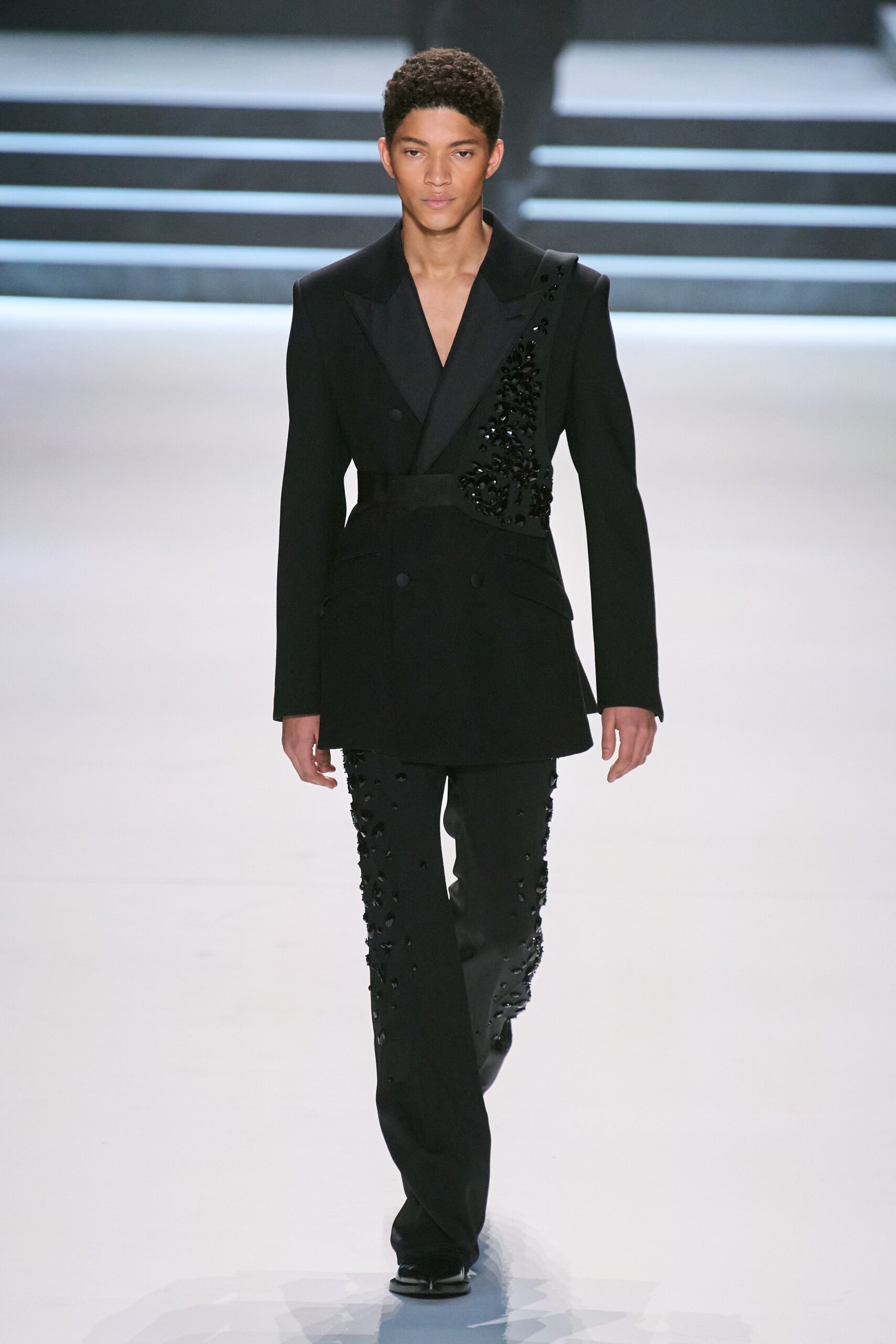 Dolce & Gabbana F/W 23 Menswear Look 34