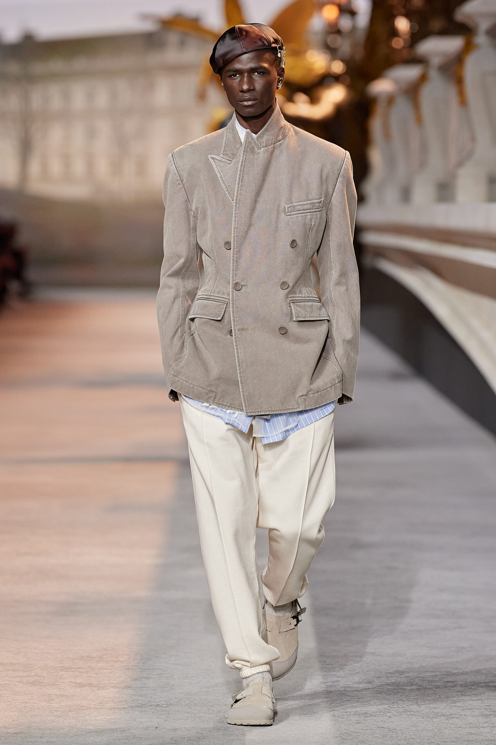Dior Men F/W 22 Menswear Look 35