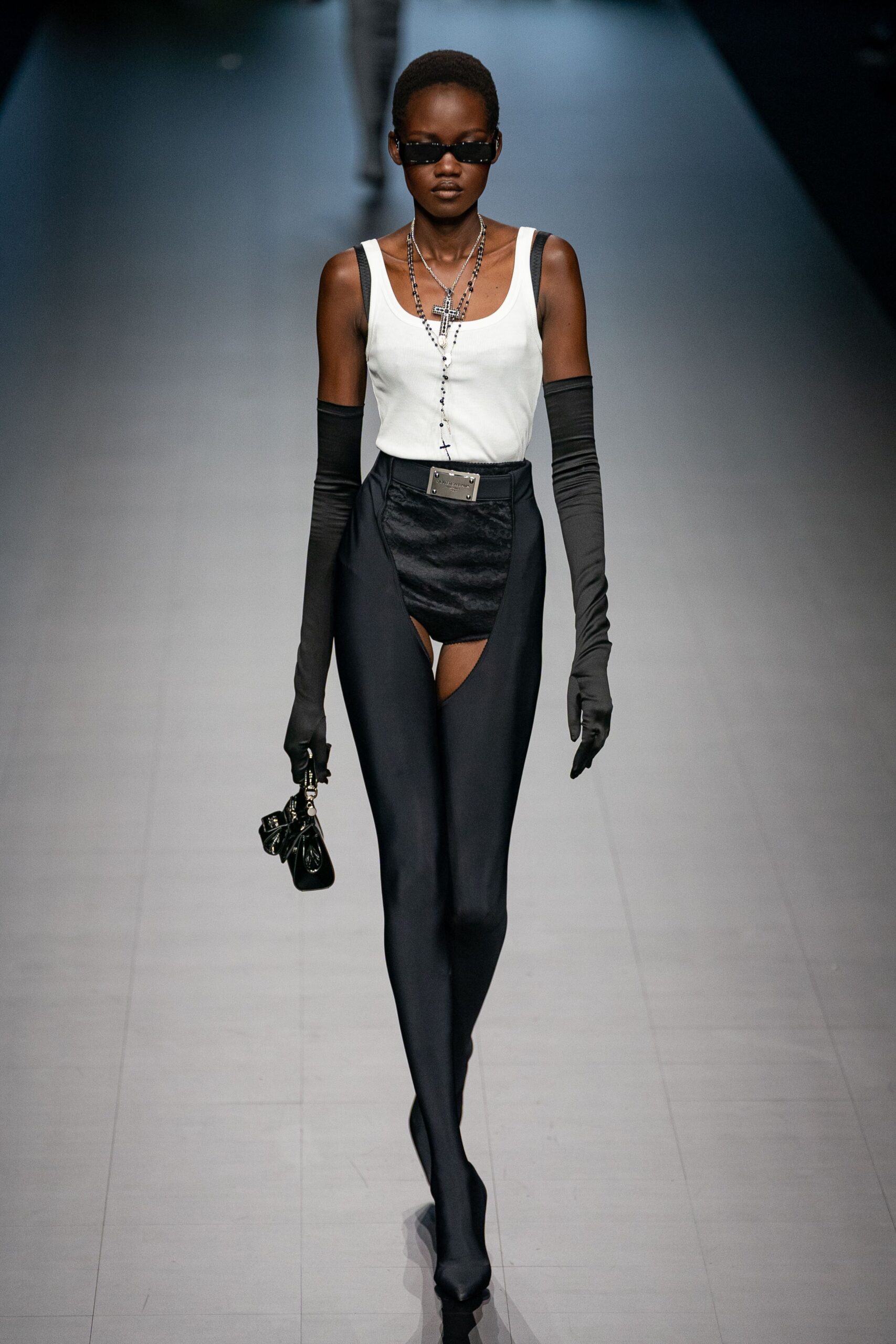 Dolce & Gabbana S/S 23 Look 35