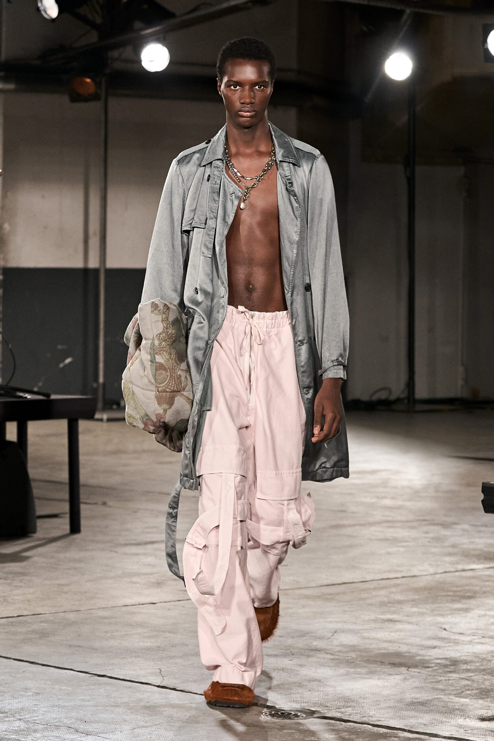 Dries Van Noten F/W 23 Menswear Look 35