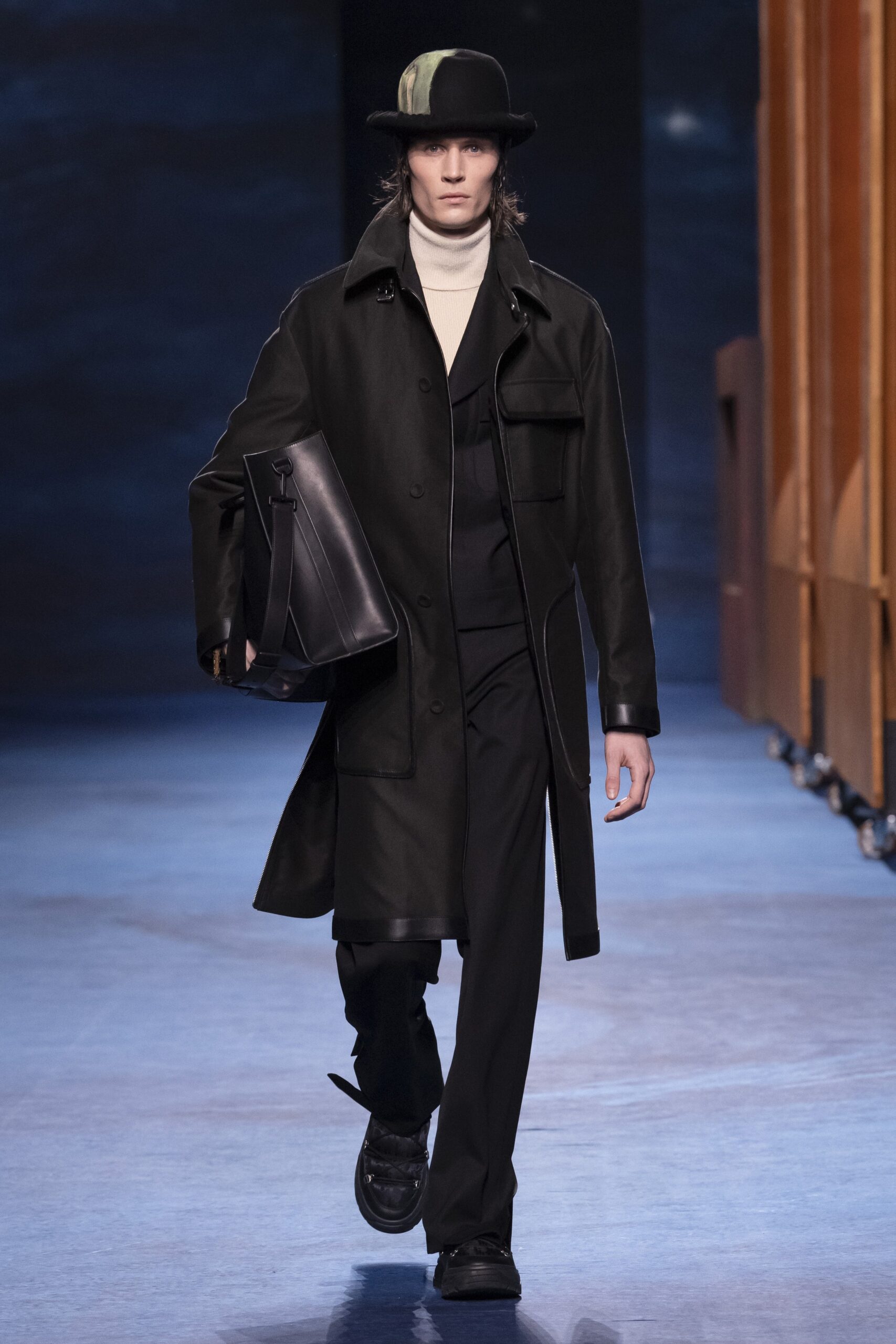 Dior Men F/W 21 Menswear Look 36
