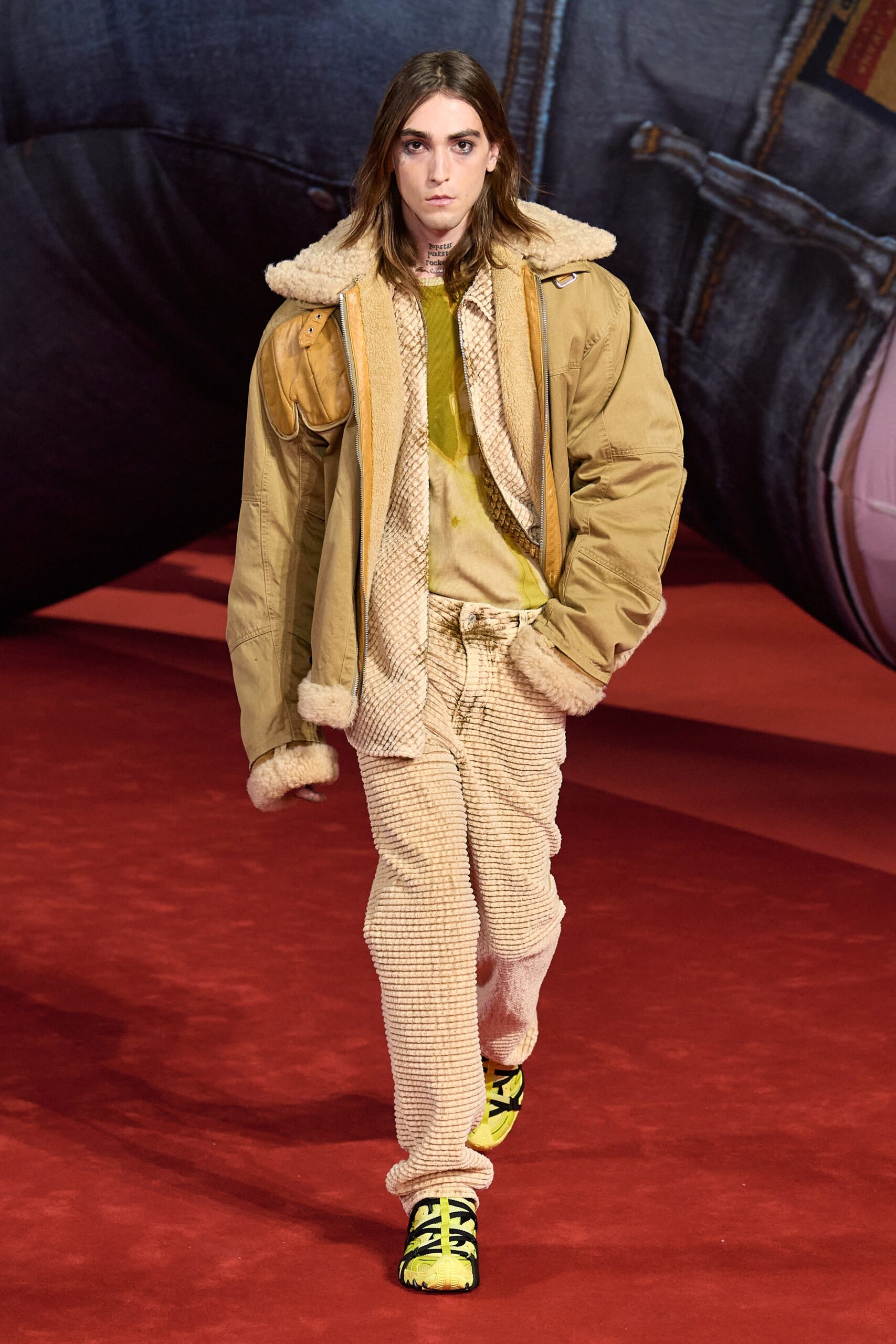Diesel F/W 22 Look 36