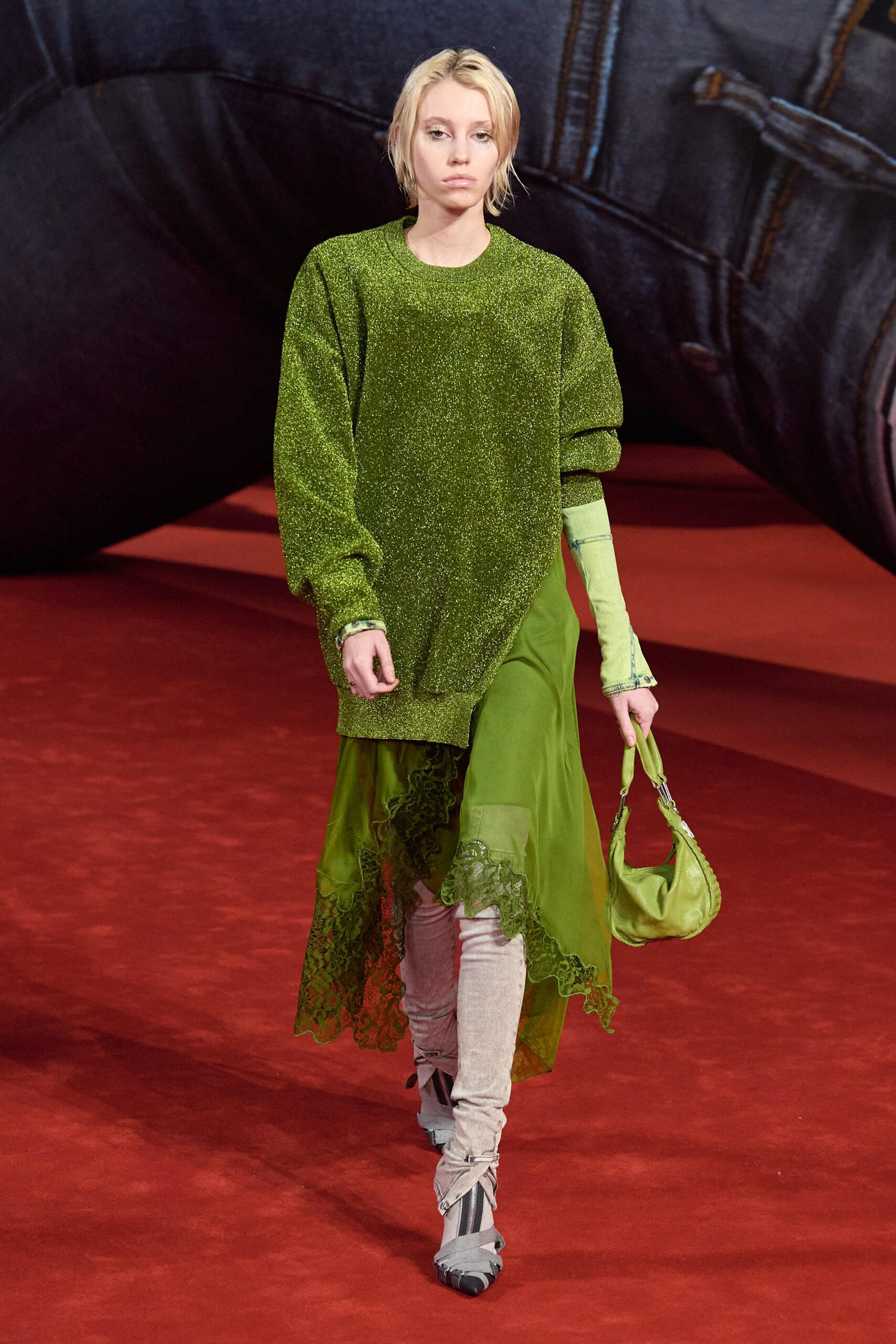 Diesel F/W 22 Look 37
