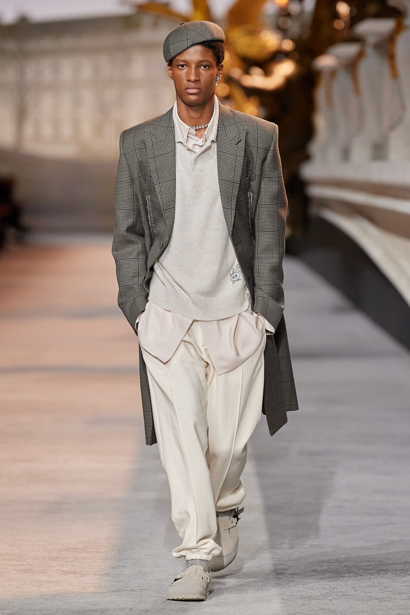 Dior Men F/W 22 Menswear Look 38
