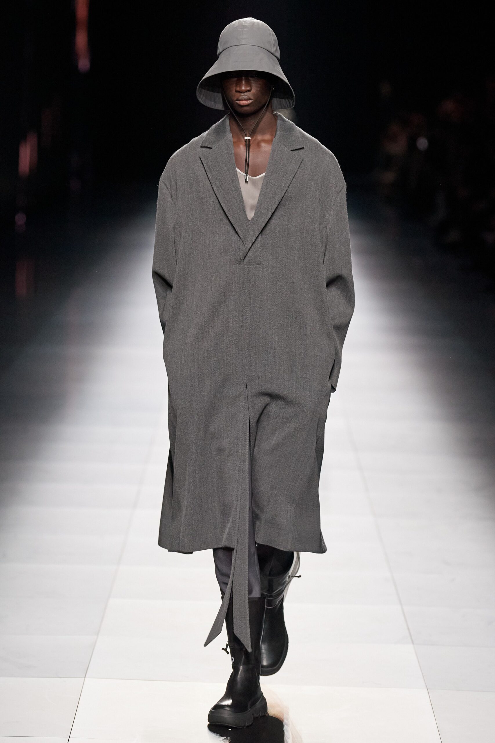 Dior Men F/W 23 Menswear Look 38