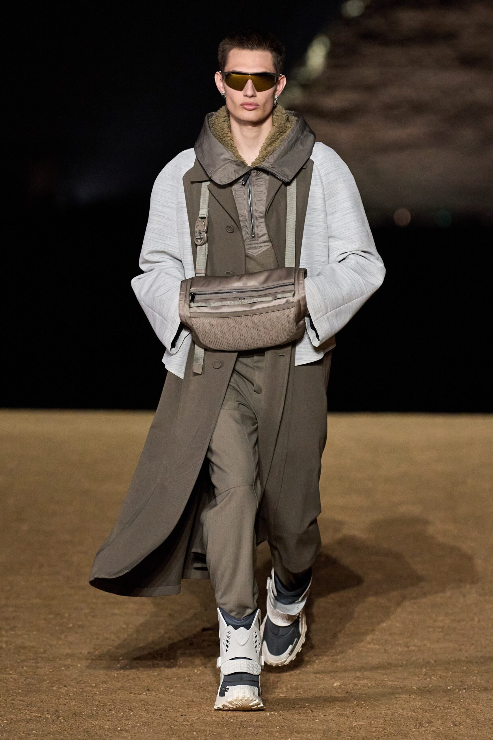 Dior Men F/W 23 Look 38