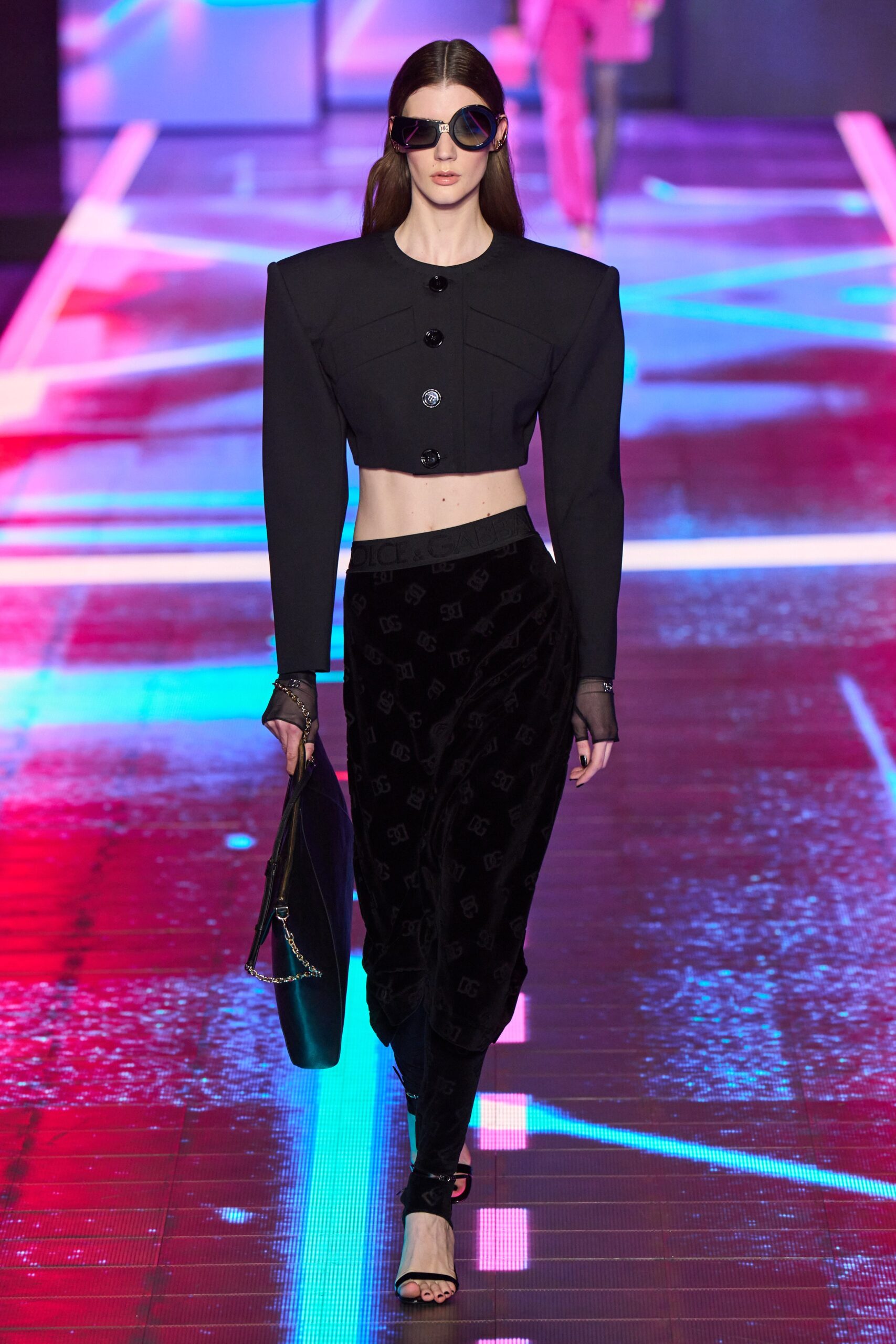Dolce & Gabbana F/W 22 Look 38