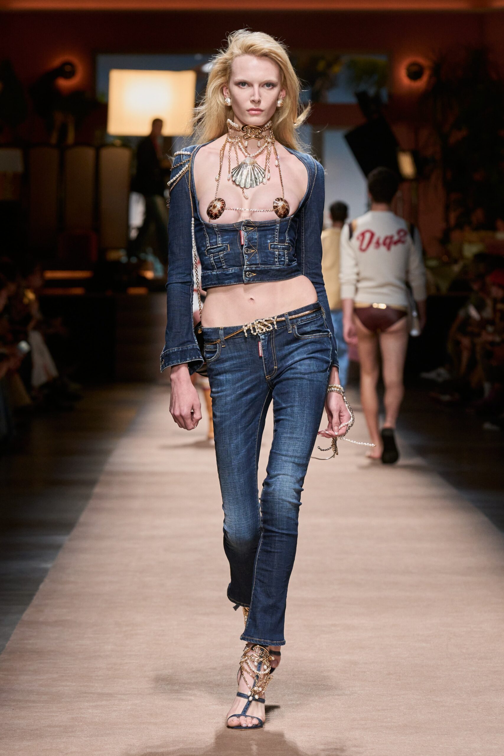 Dsquared2 S/S 24 Menswear Look 38