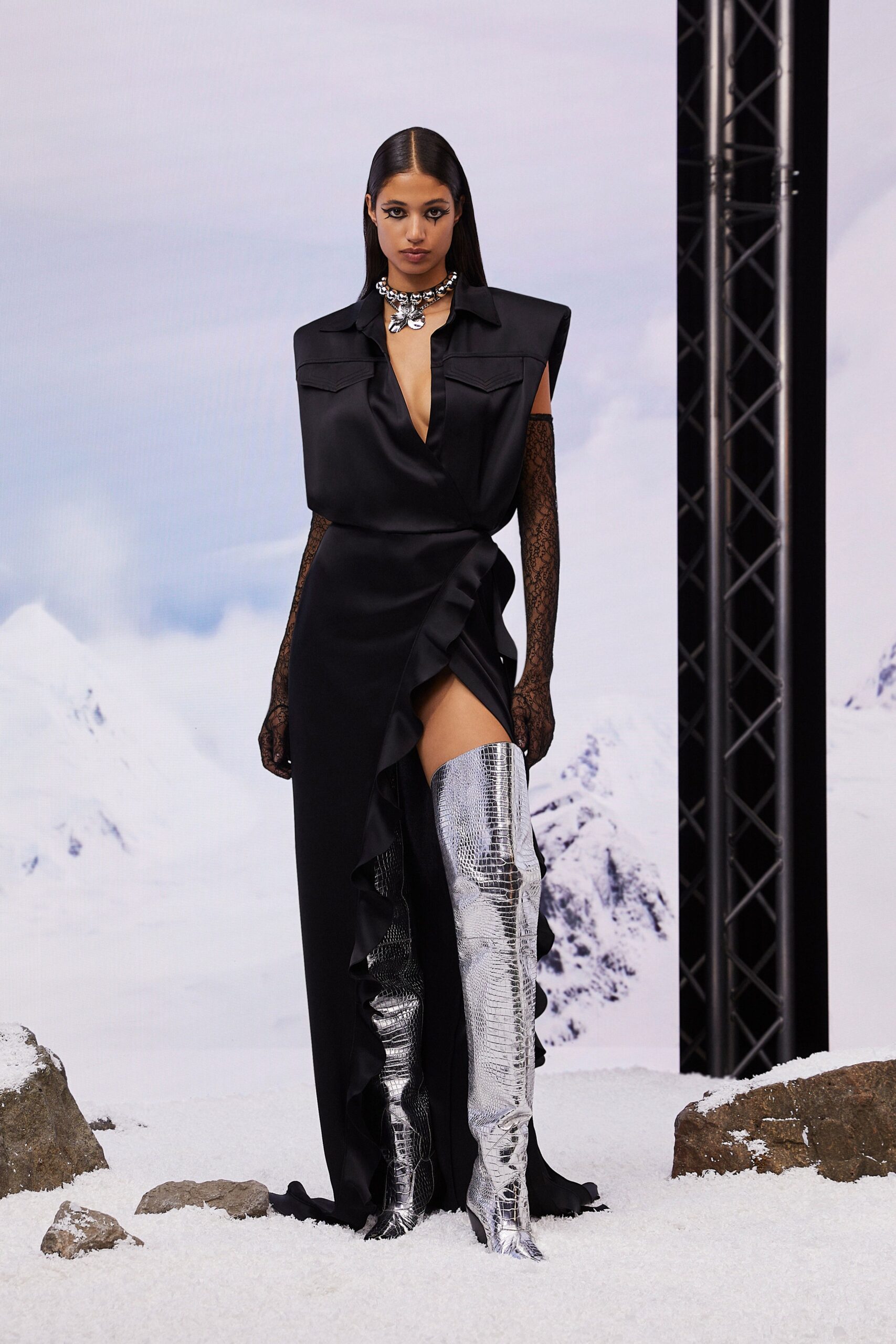 David Koma Resort 23 Look 130