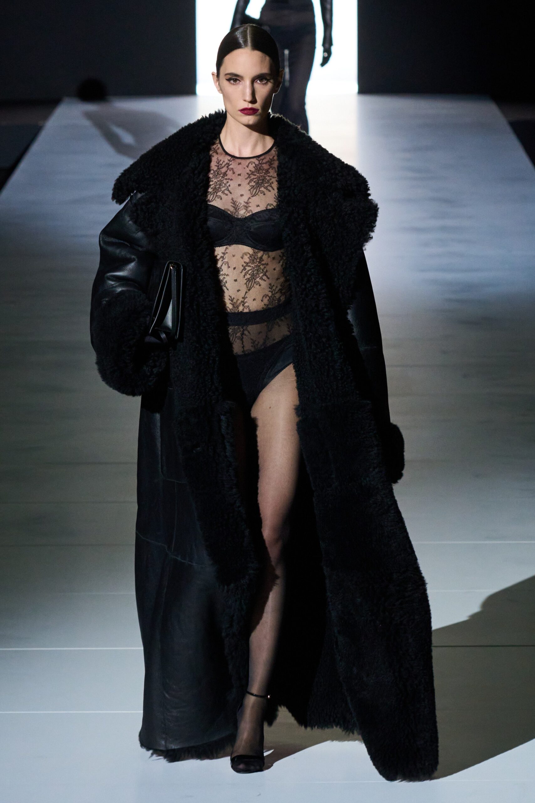Dolce & Gabbana F/W 23 Look 39