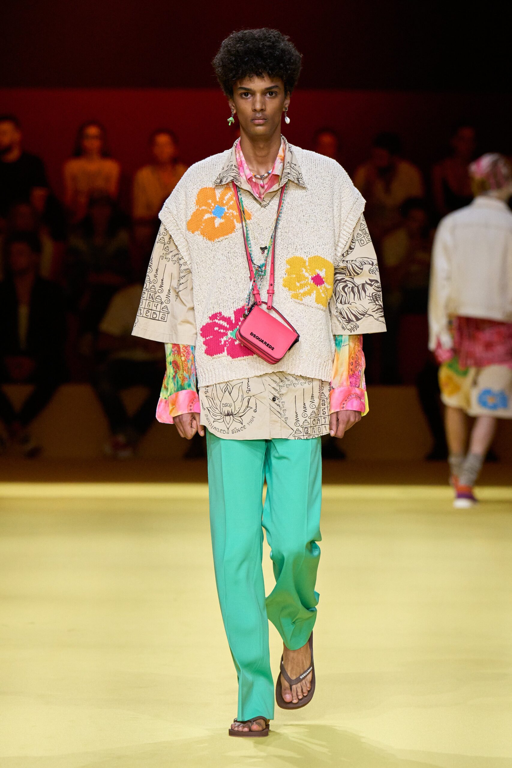 Dsquared2 S/S 23 Menswear Look 39