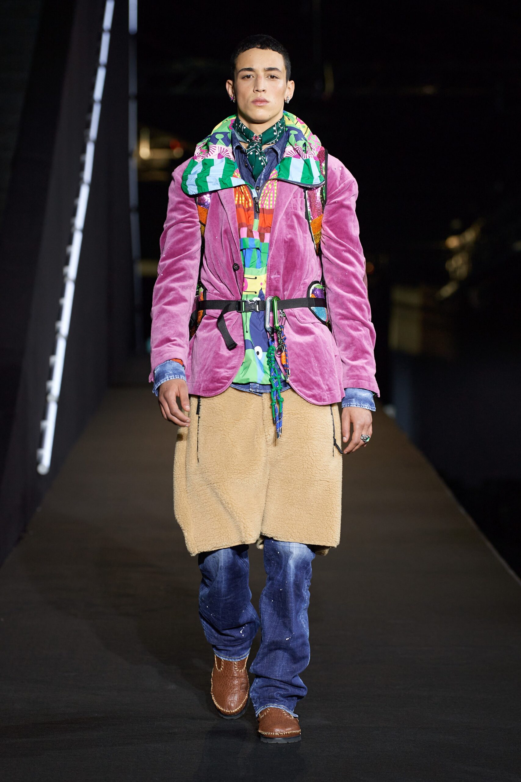 Dsquared2 F/W 22 Menswear Look 41