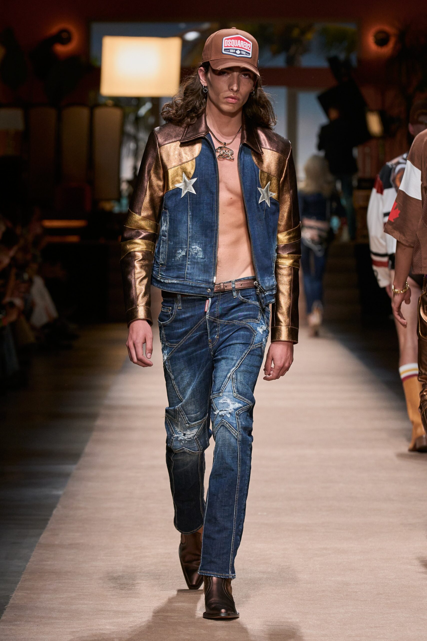 Dsquared2 S/S 24 Menswear Look 41
