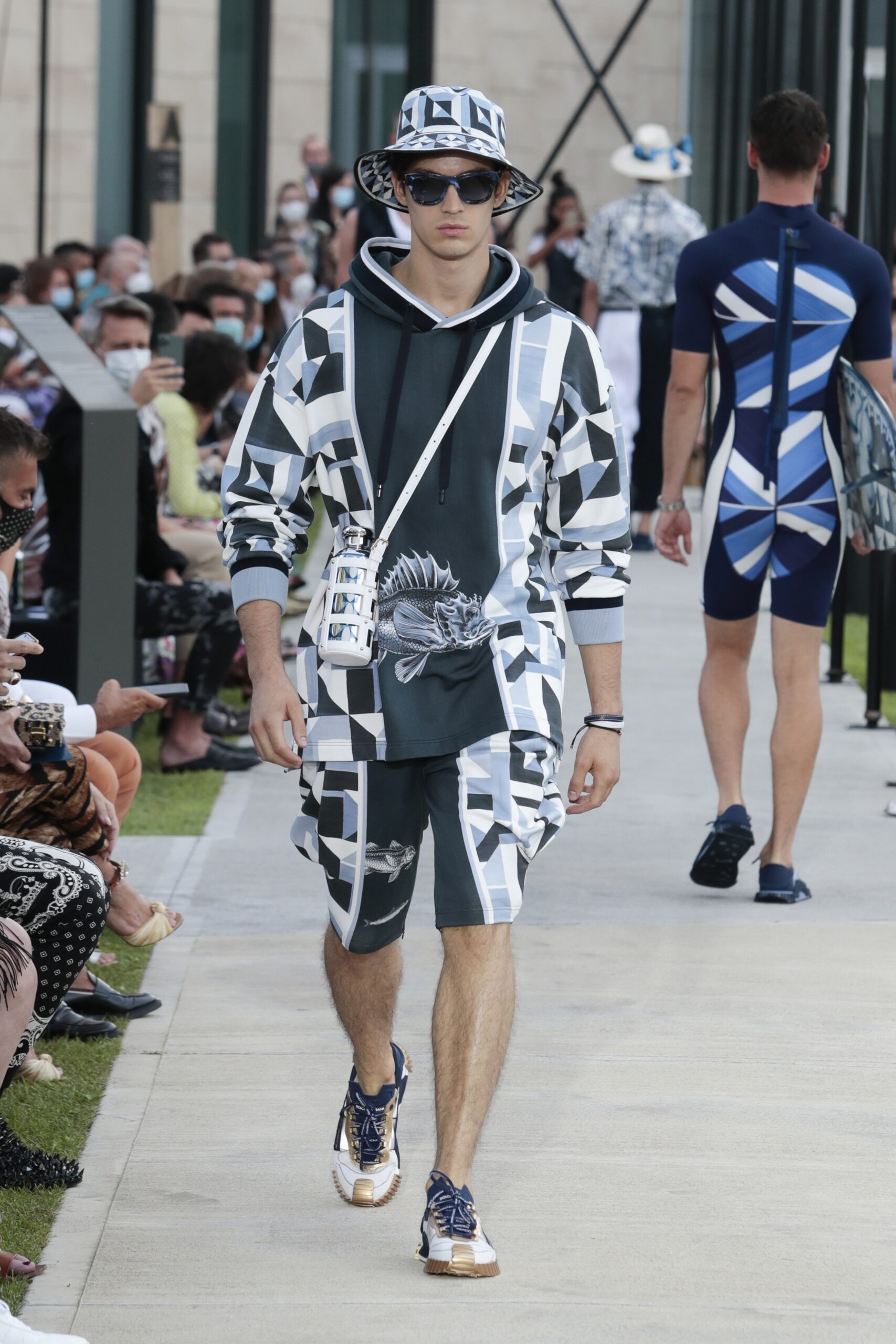 Dolce & Gabbana S/S 21 Menswear Look 42