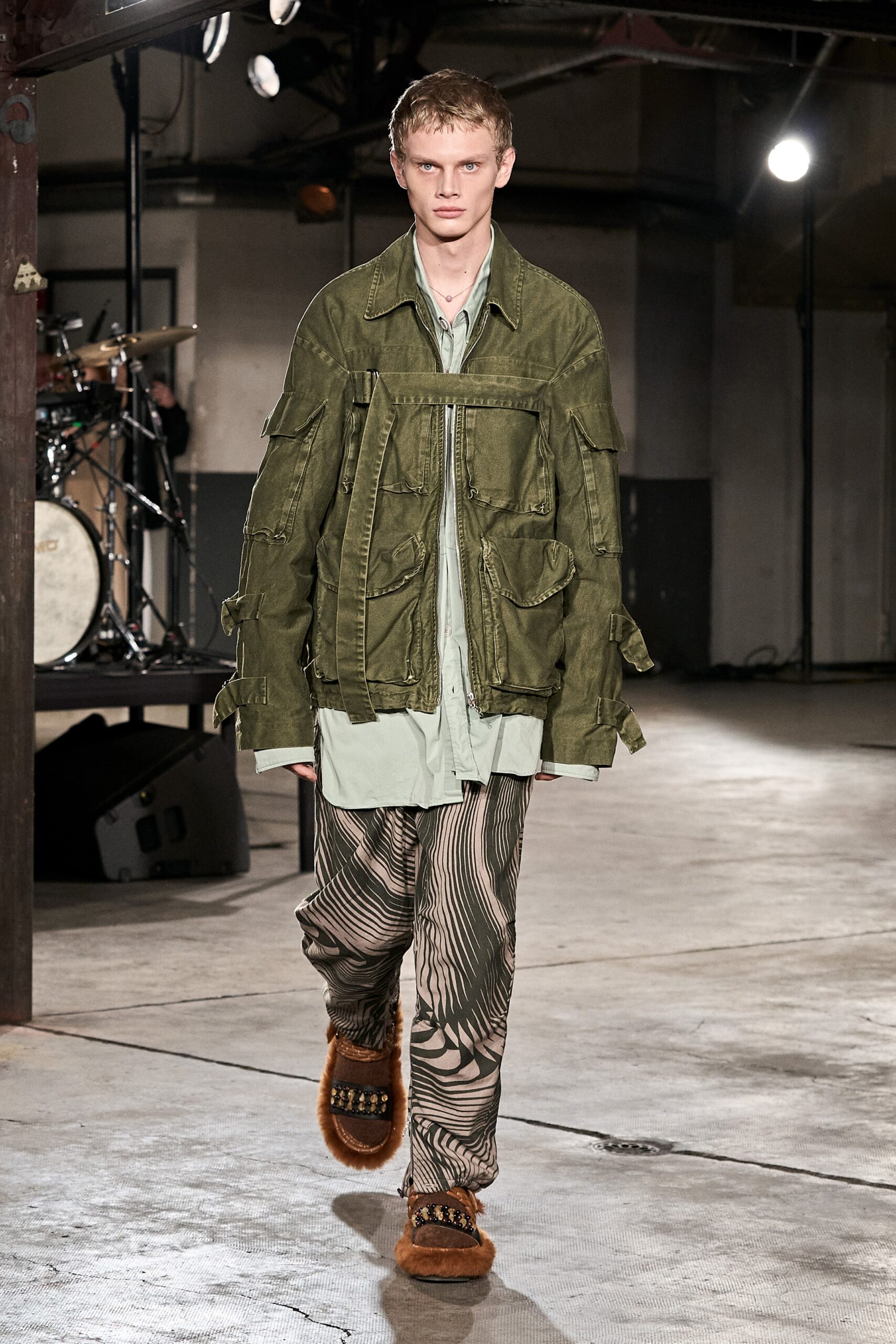 Dries Van Noten F/W 23 Menswear Look 42