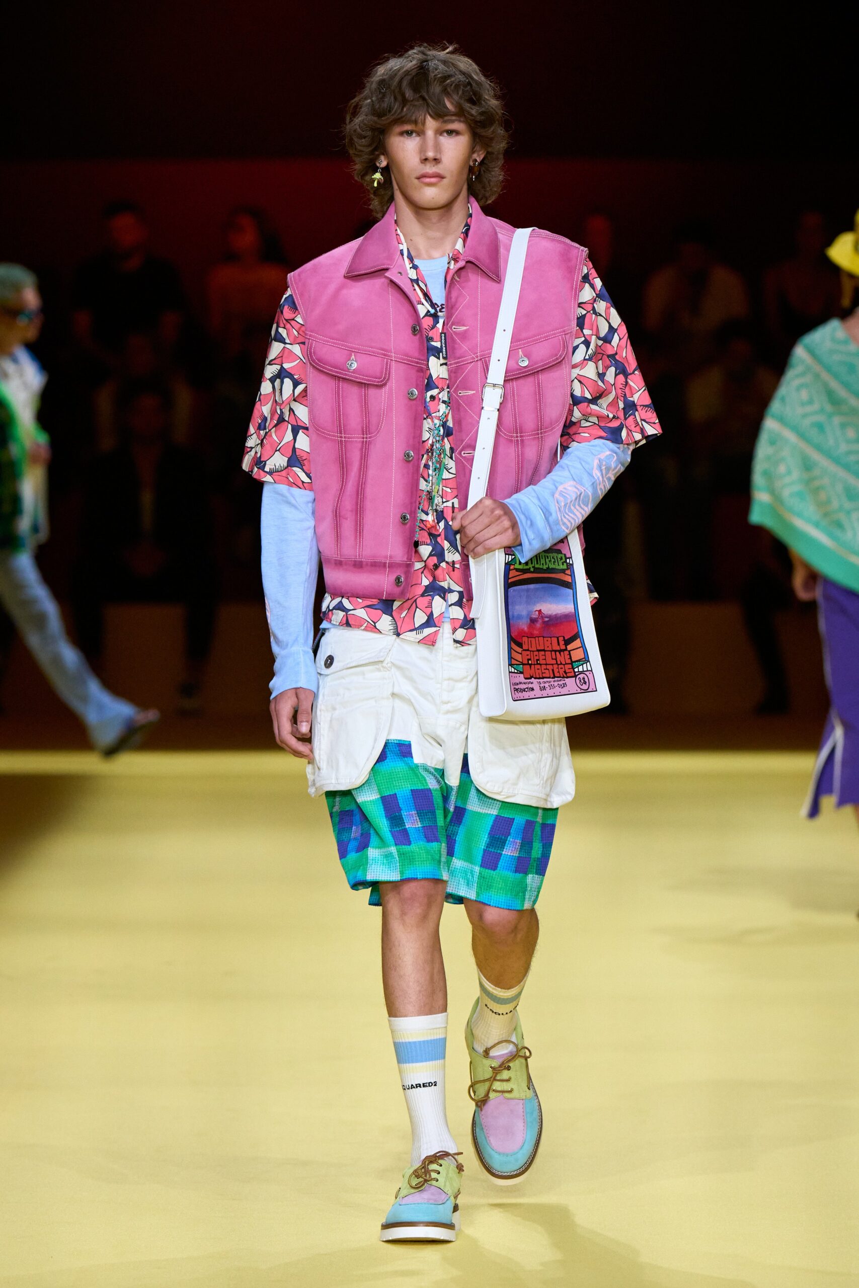 Dsquared2 S/S 23 Menswear Look 42