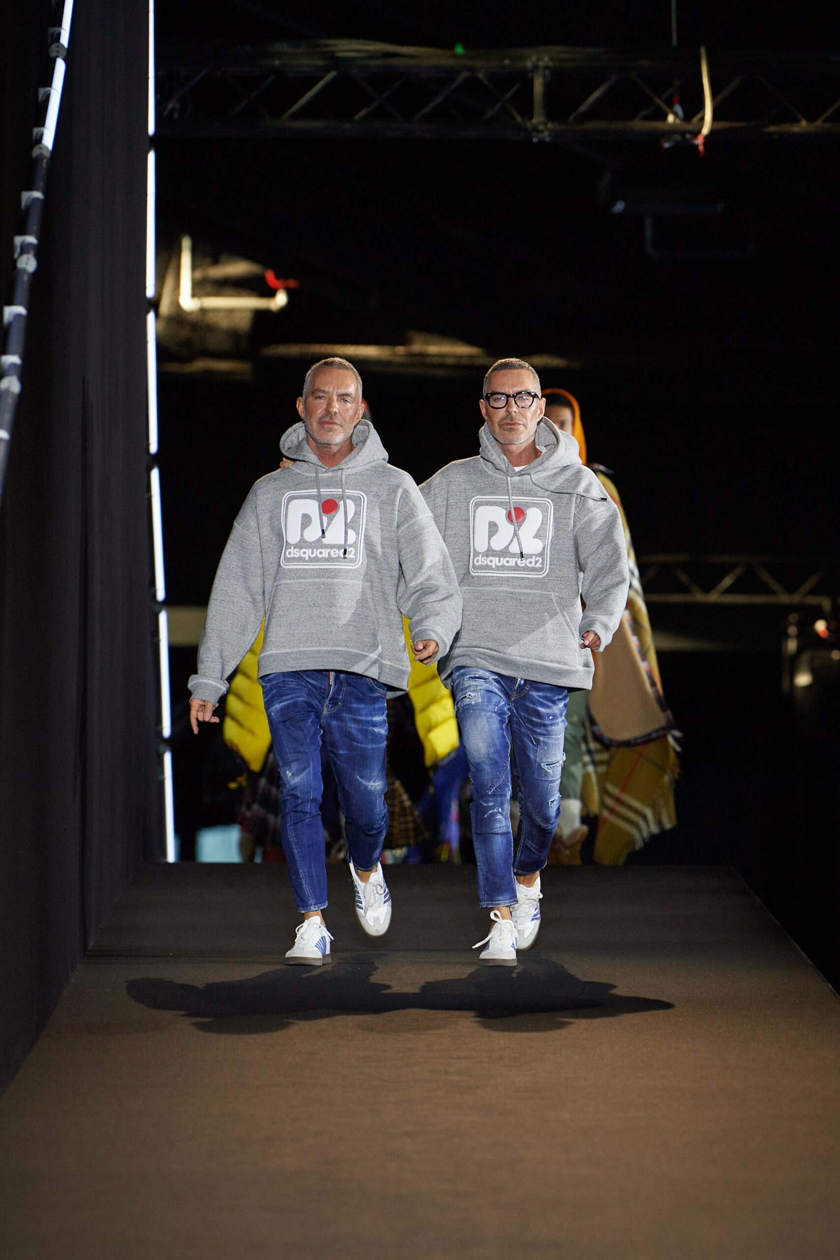 Dsquared2 F/W 22 Menswear Look 43