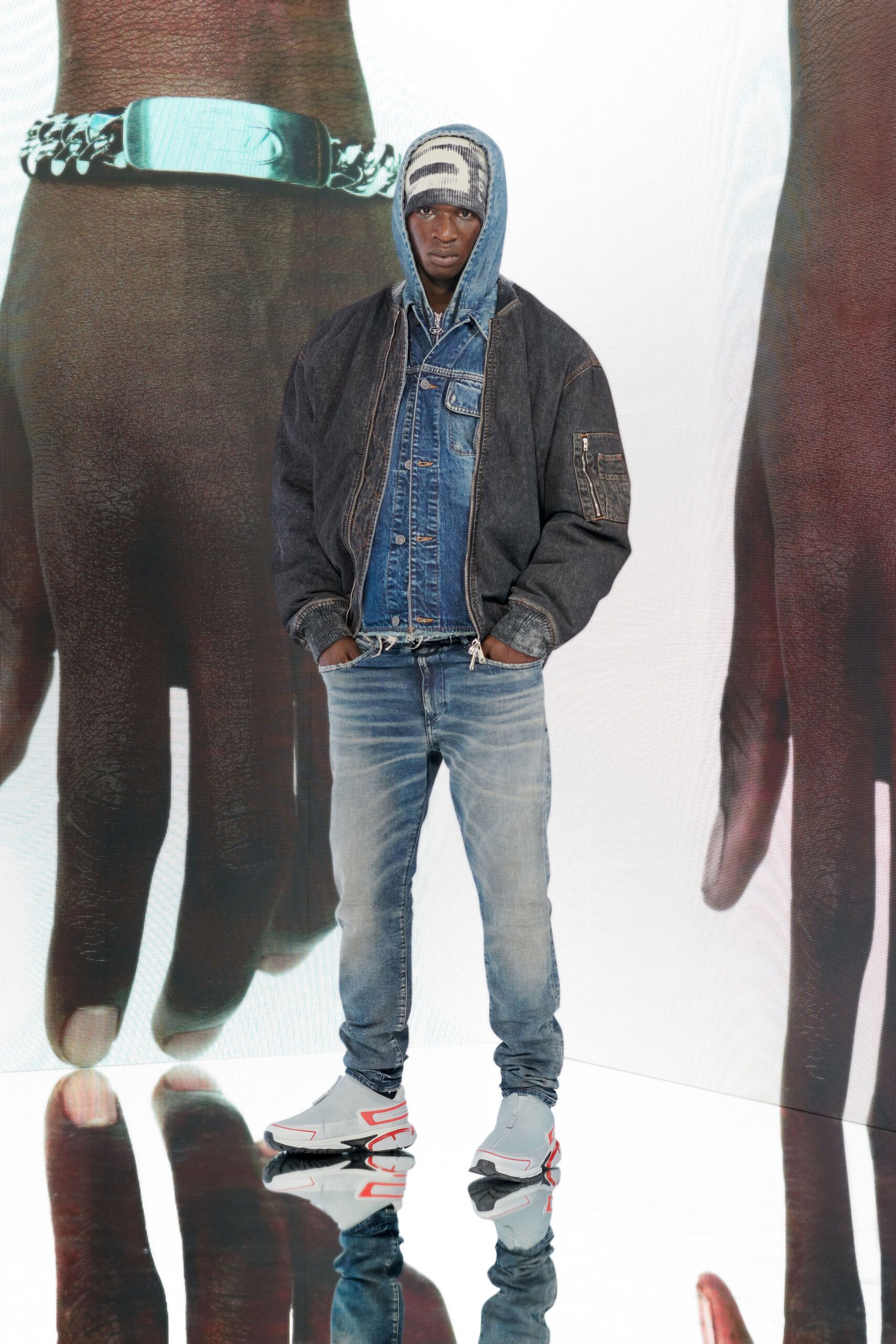 Diesel F/W 23 Look 43
