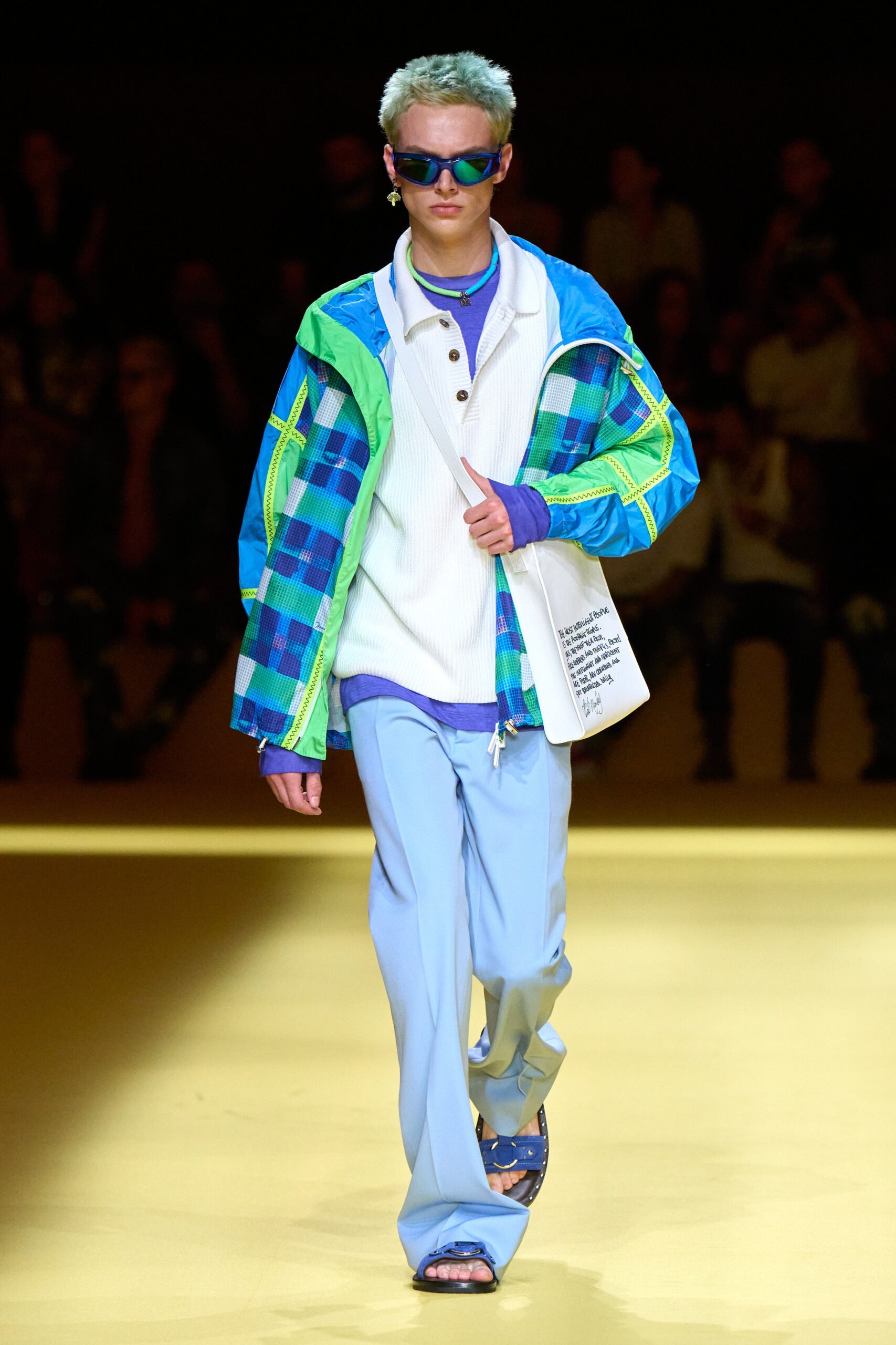 Dsquared2 S/S 23 Menswear Look 43