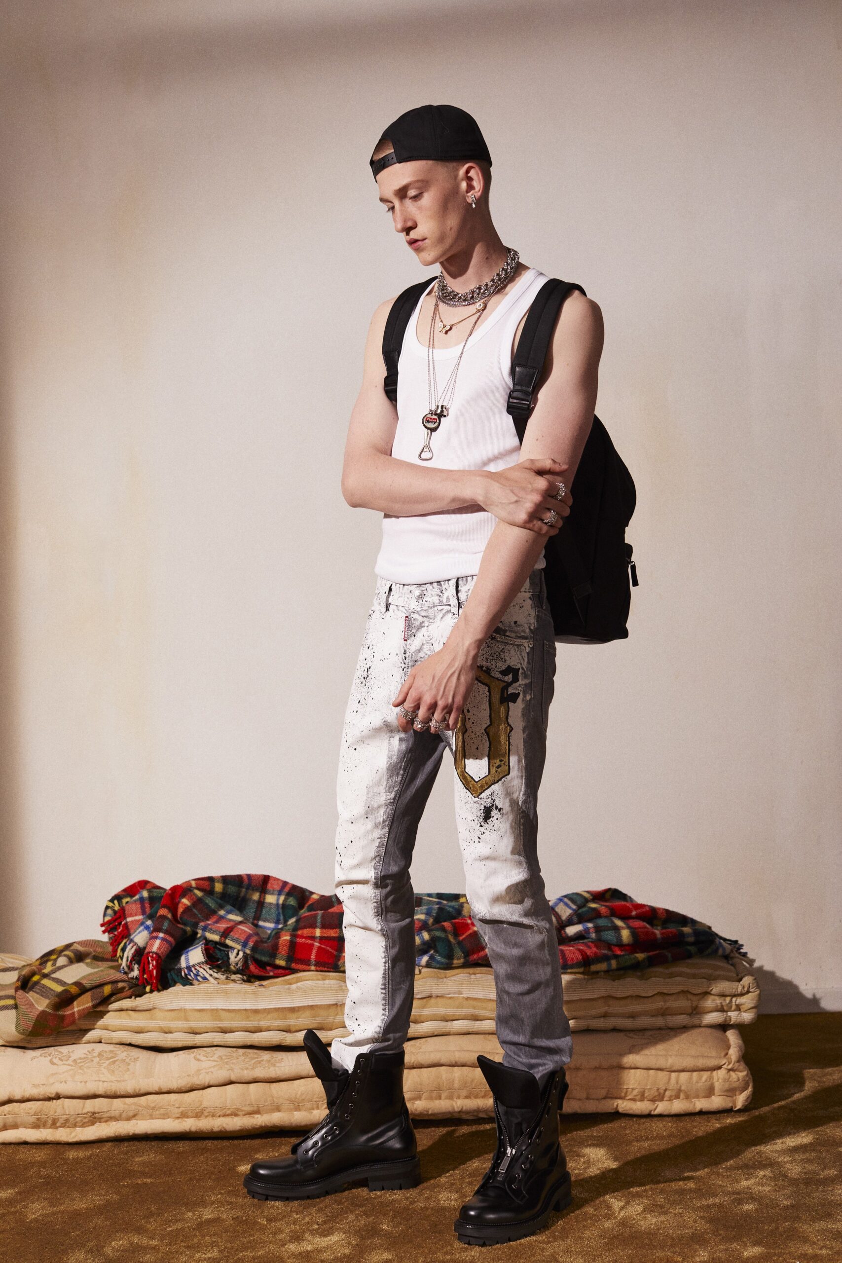 Dsquared2 Resort 22 Look 43
