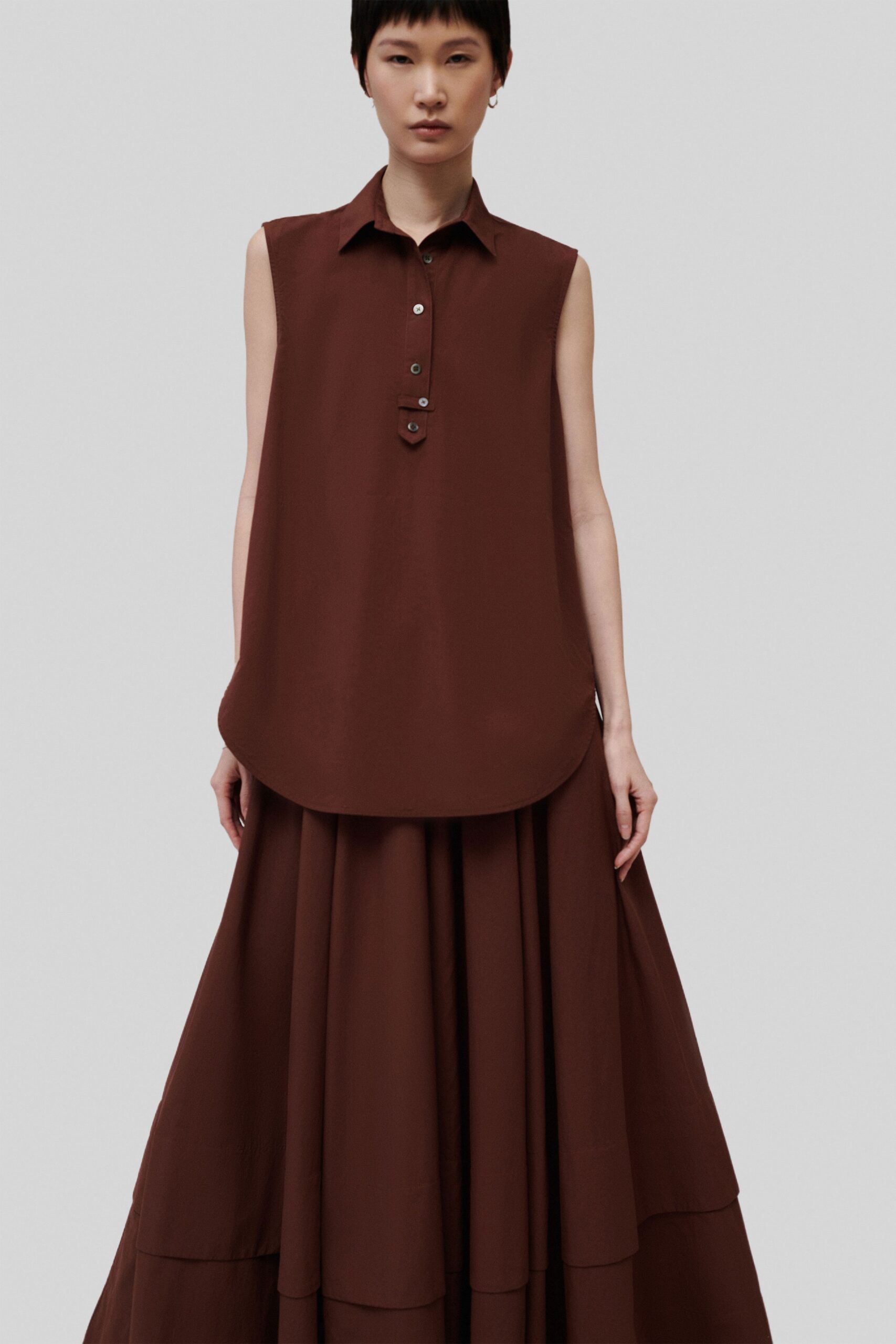 Deveaux F/W 23 Look 43