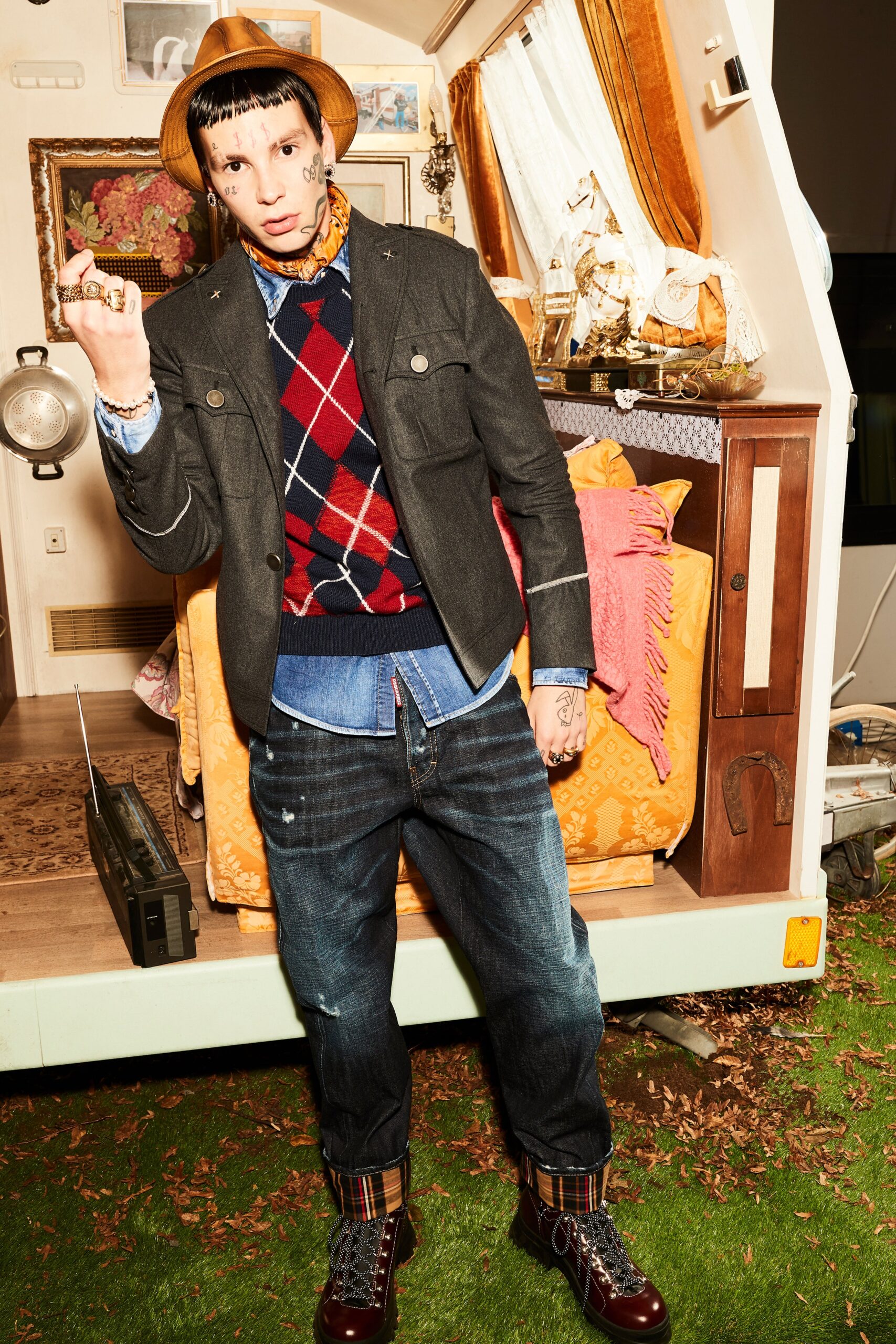 Dsquared2 F/W 21 Look 46