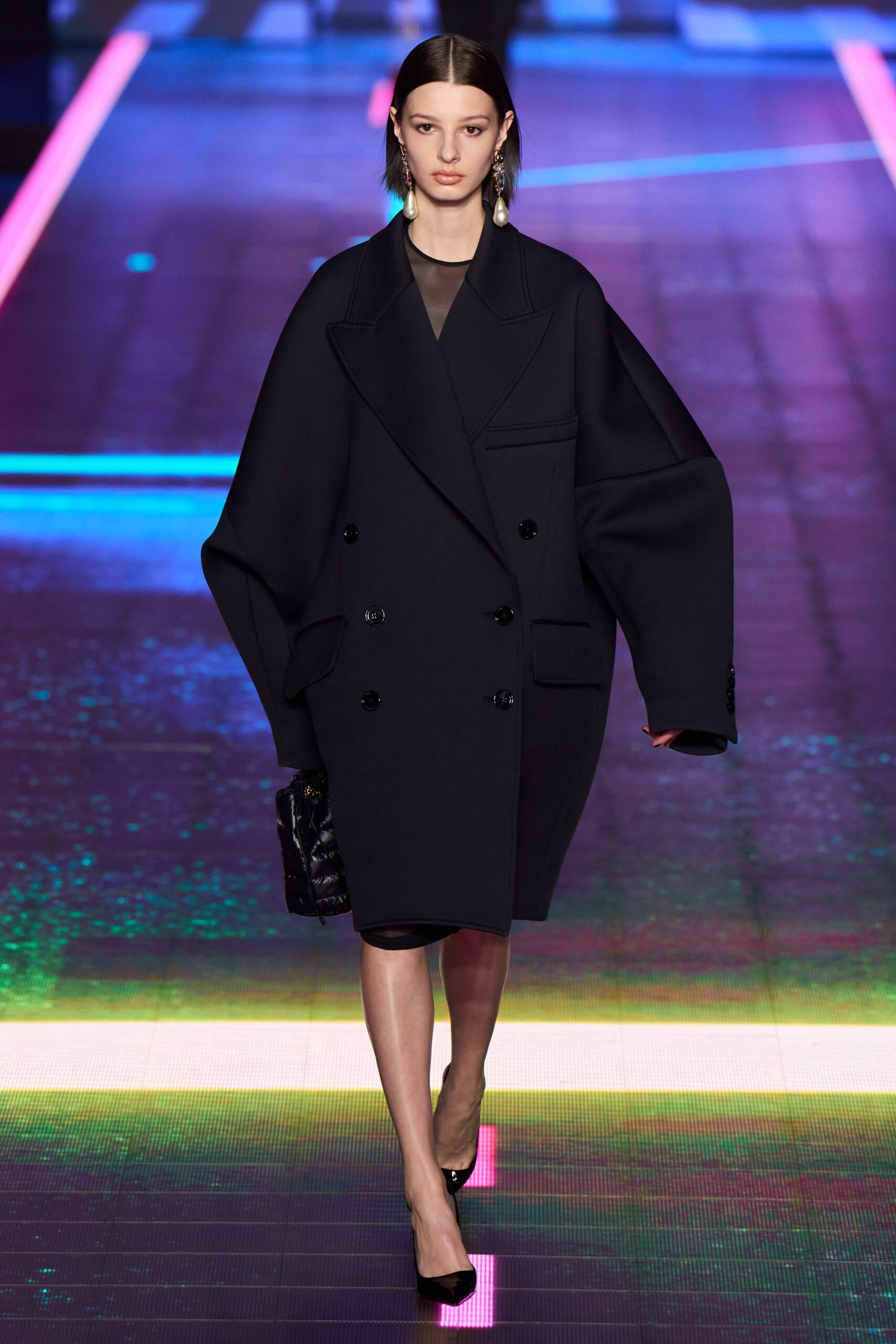 Dolce & Gabbana F/W 22 Look 46